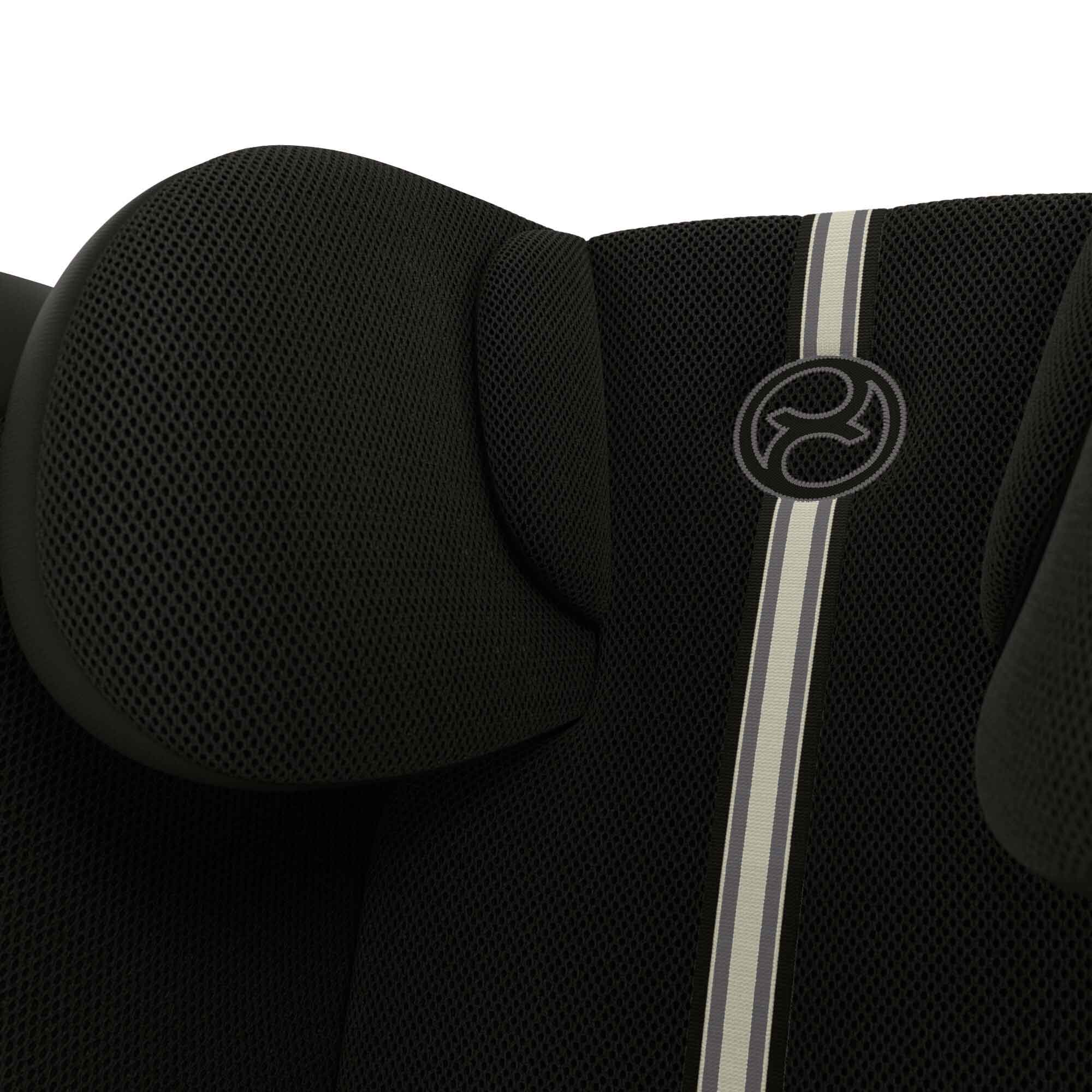 Cybex i-Size car seats Cybex Pallas G2 i-Size PLUS Car Seat - Moon Black 524000563