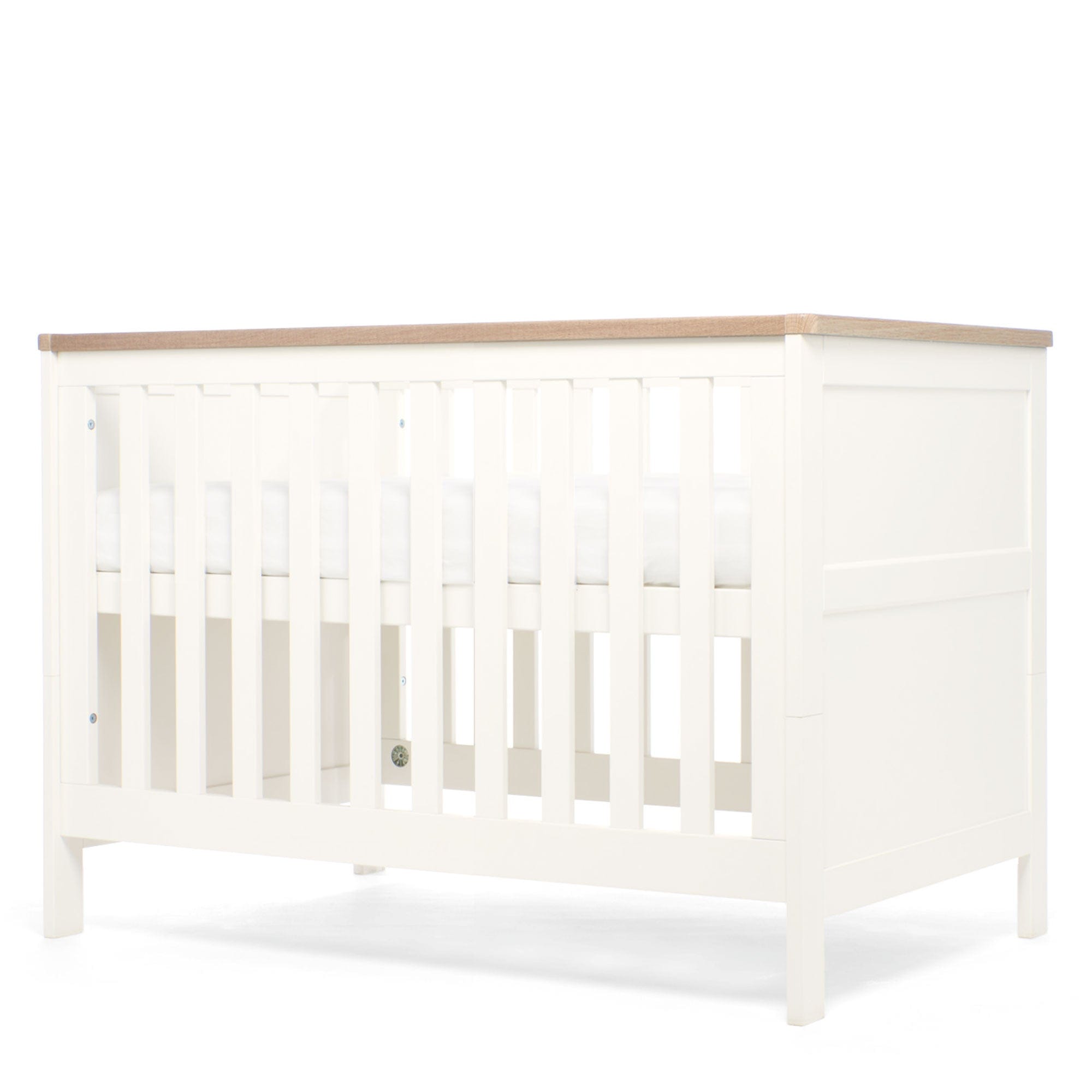 Mamas & Papas cot bed room sets Mamas & Papas Wedmore 3 Piece Convertible Cot Range - White