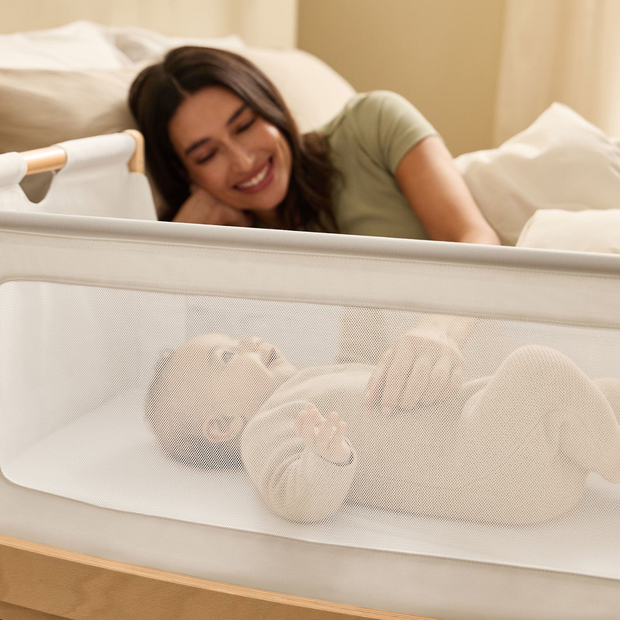 SnuzPod cribs SnüzPod 5 Bedside Crib - Natural