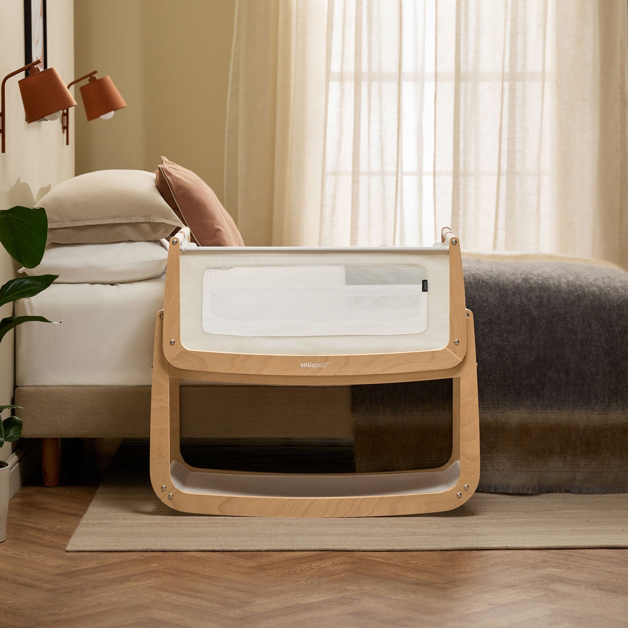 SnuzPod cribs SnüzPod 5 Bedside Crib - Natural