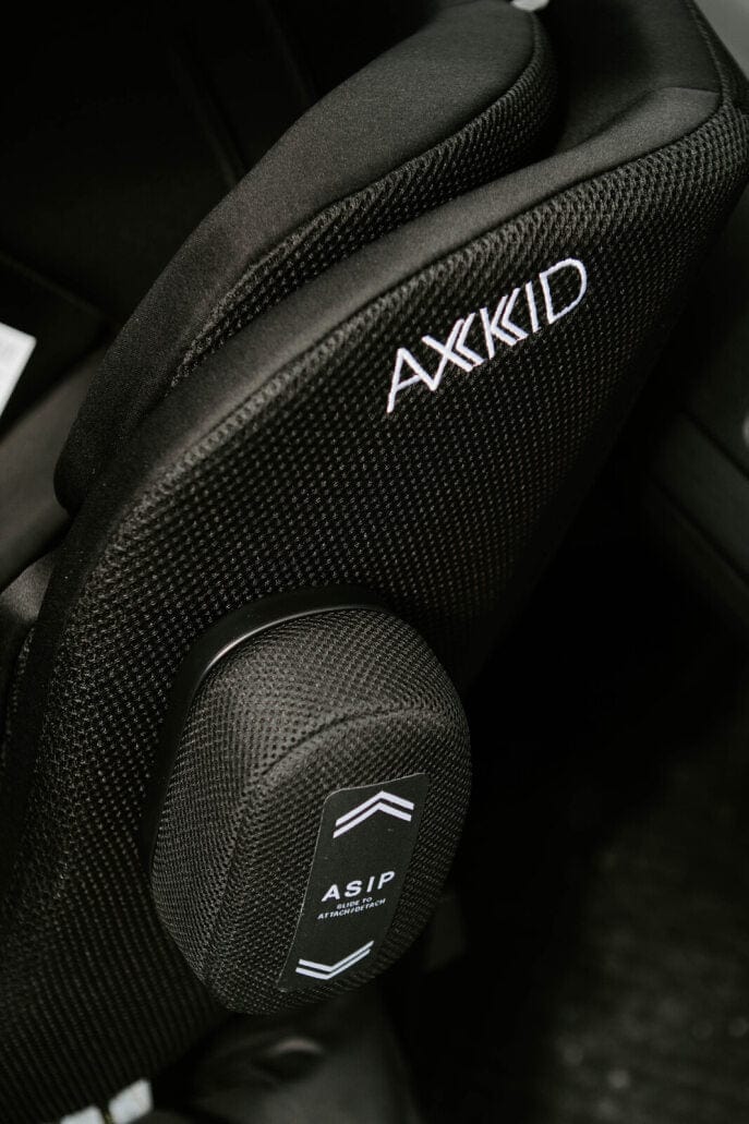 Axkid rear facing car seats Axkid Movekid Car Seat - Tar 22170016