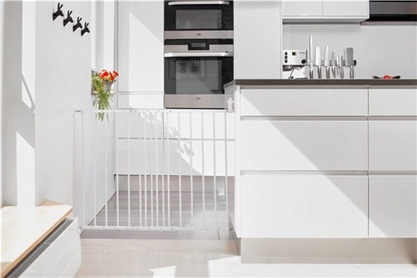 Baby Dan safety gates BabyDan MultiDan Metal Extending Safety Gate - White 501478