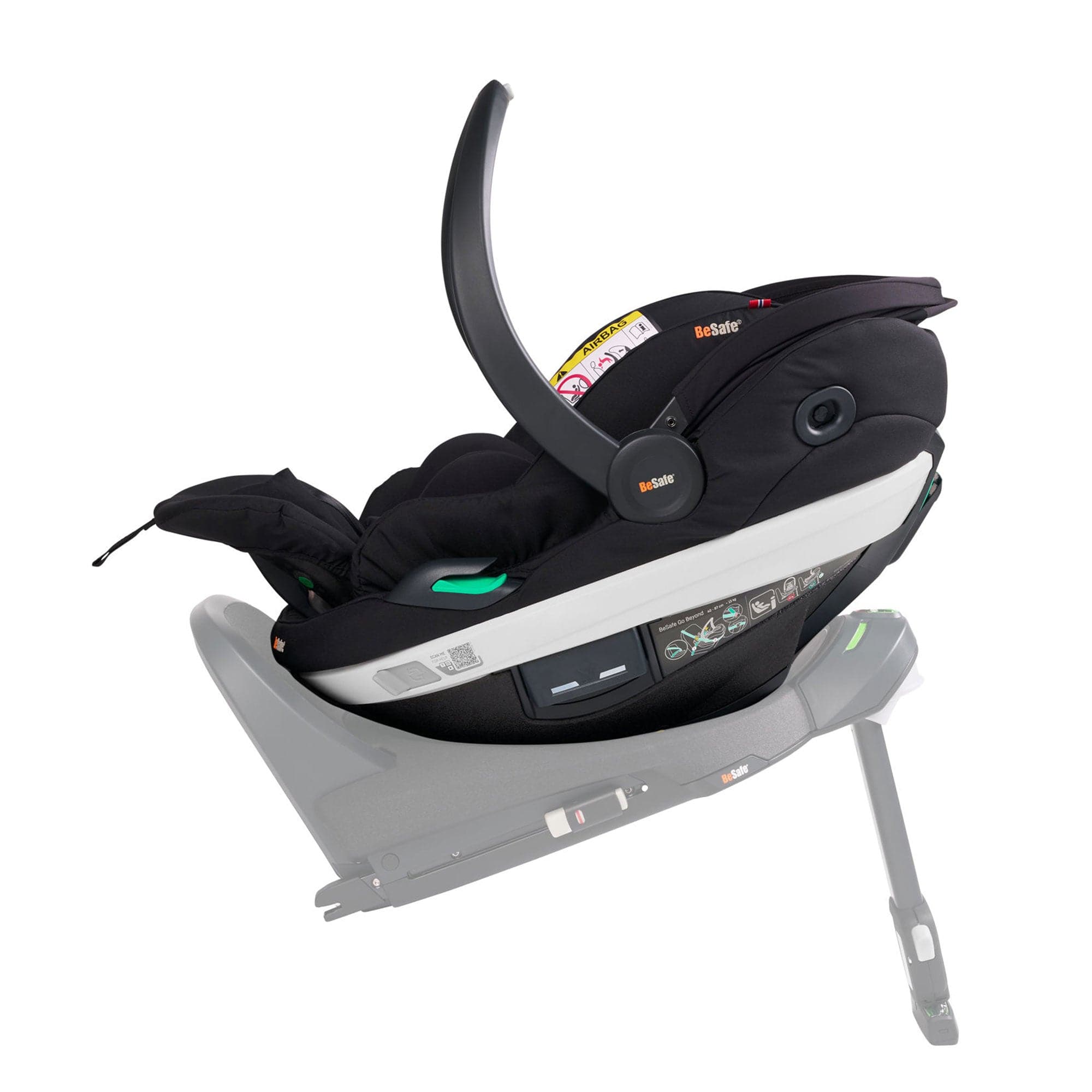 BeSafe rear facing car seats BeSafe Go Beyond Car Seat  in Black Cab 1036236-BlackCabFR-UK