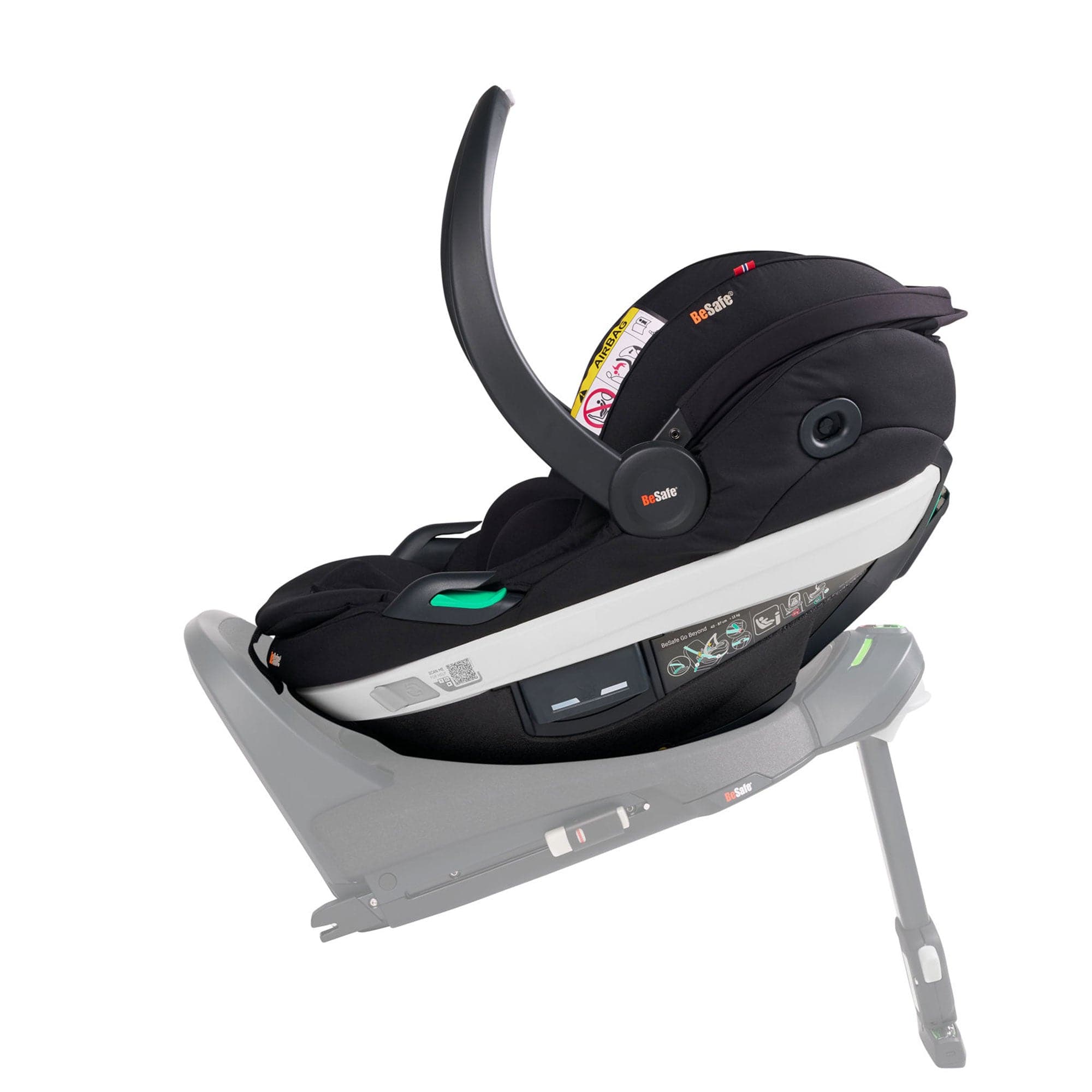 BeSafe rear facing car seats BeSafe Go Beyond Car Seat  in Black Cab 1036236-BlackCabFR-UK