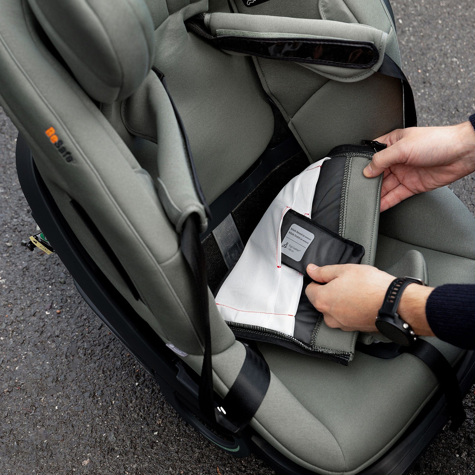 BeSafe Toddler Car Seats BeSafe Stretch 2 Car Seat - Black Cab 11048209-BlackCabF-Std