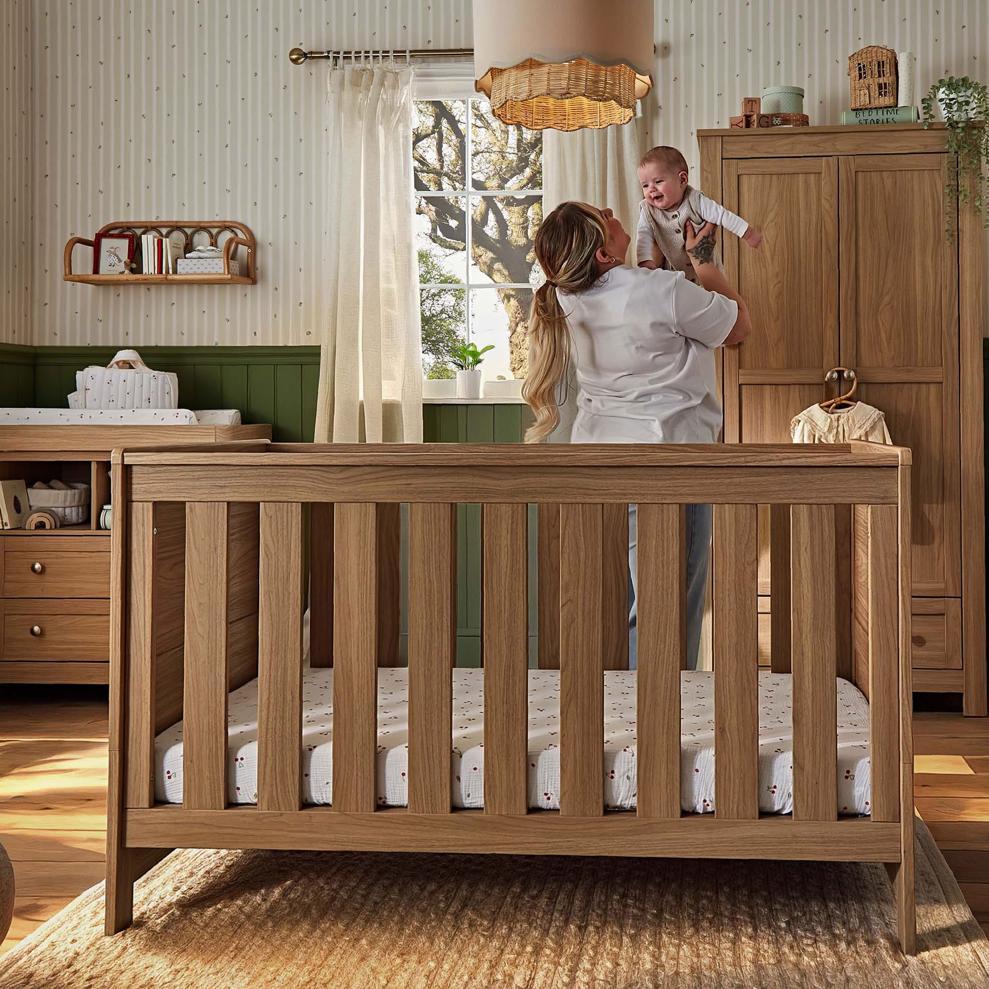 CuddleCo cribs Cuddleco Burford Cotbed - Oak