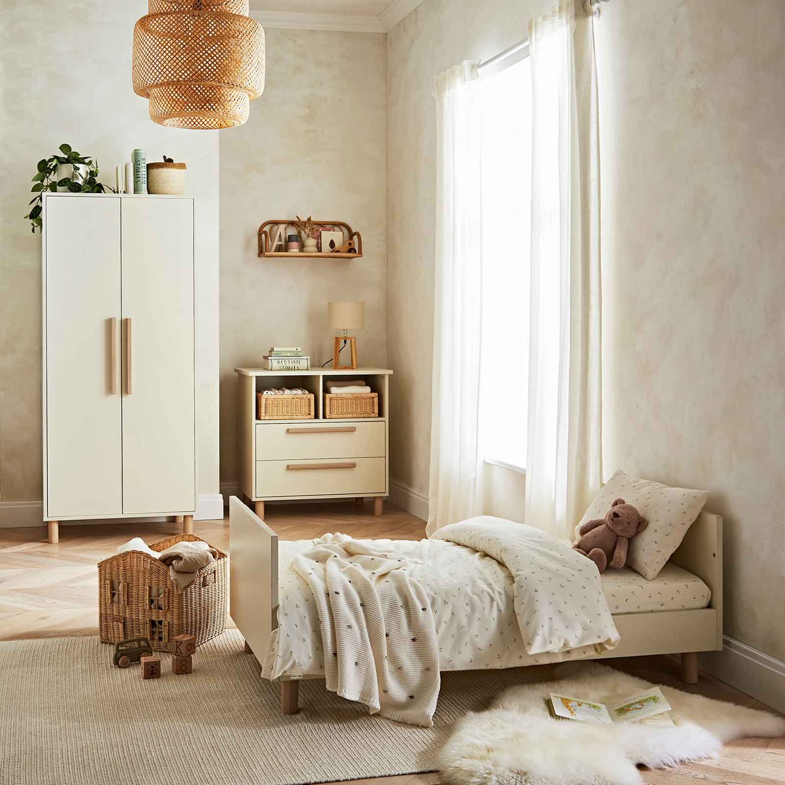 CuddleCo nursery room sets CuddleCo Harper 3 Piece Set - Cream