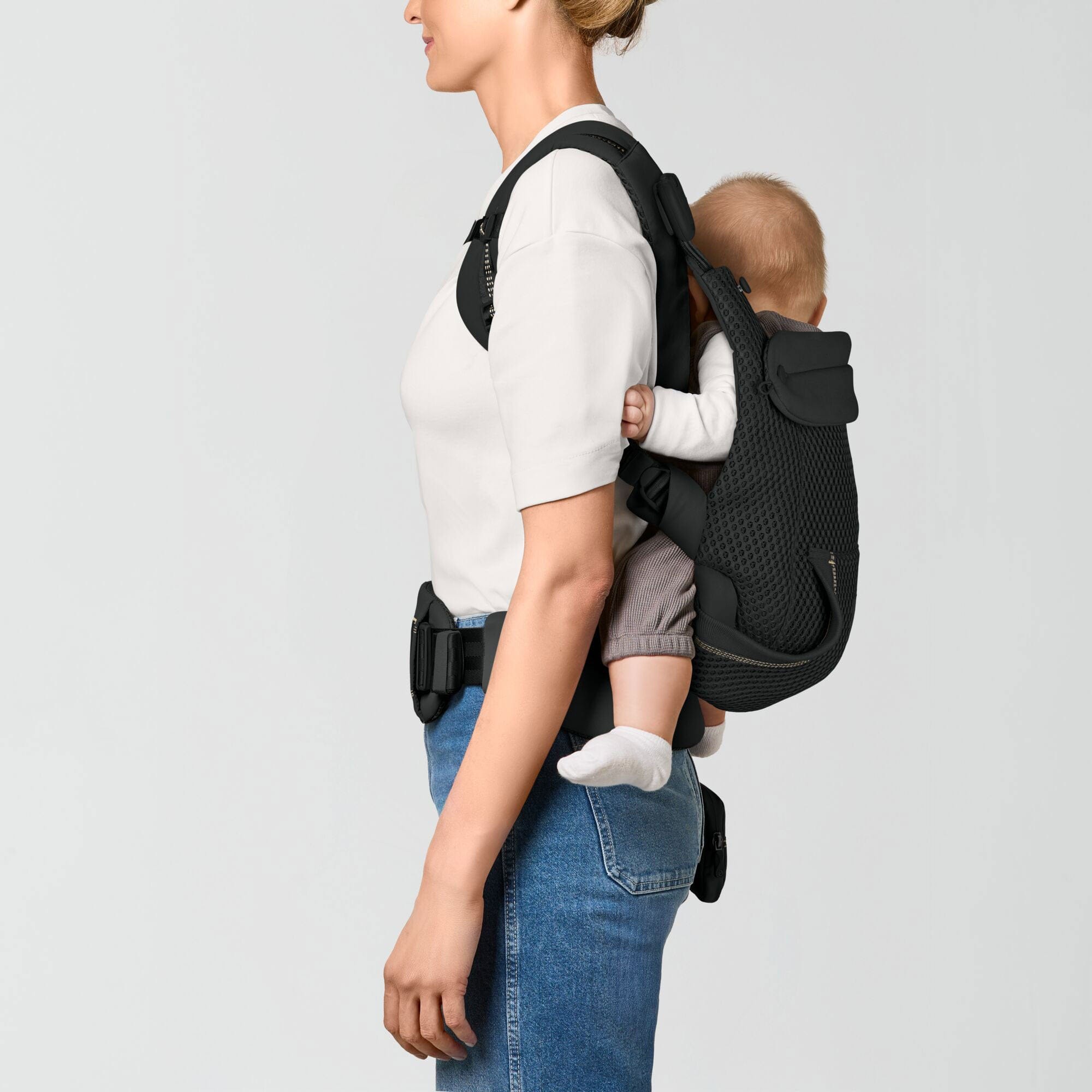 Cybex baby carriers Cybex Laya Carrier - Magic Black 526000574