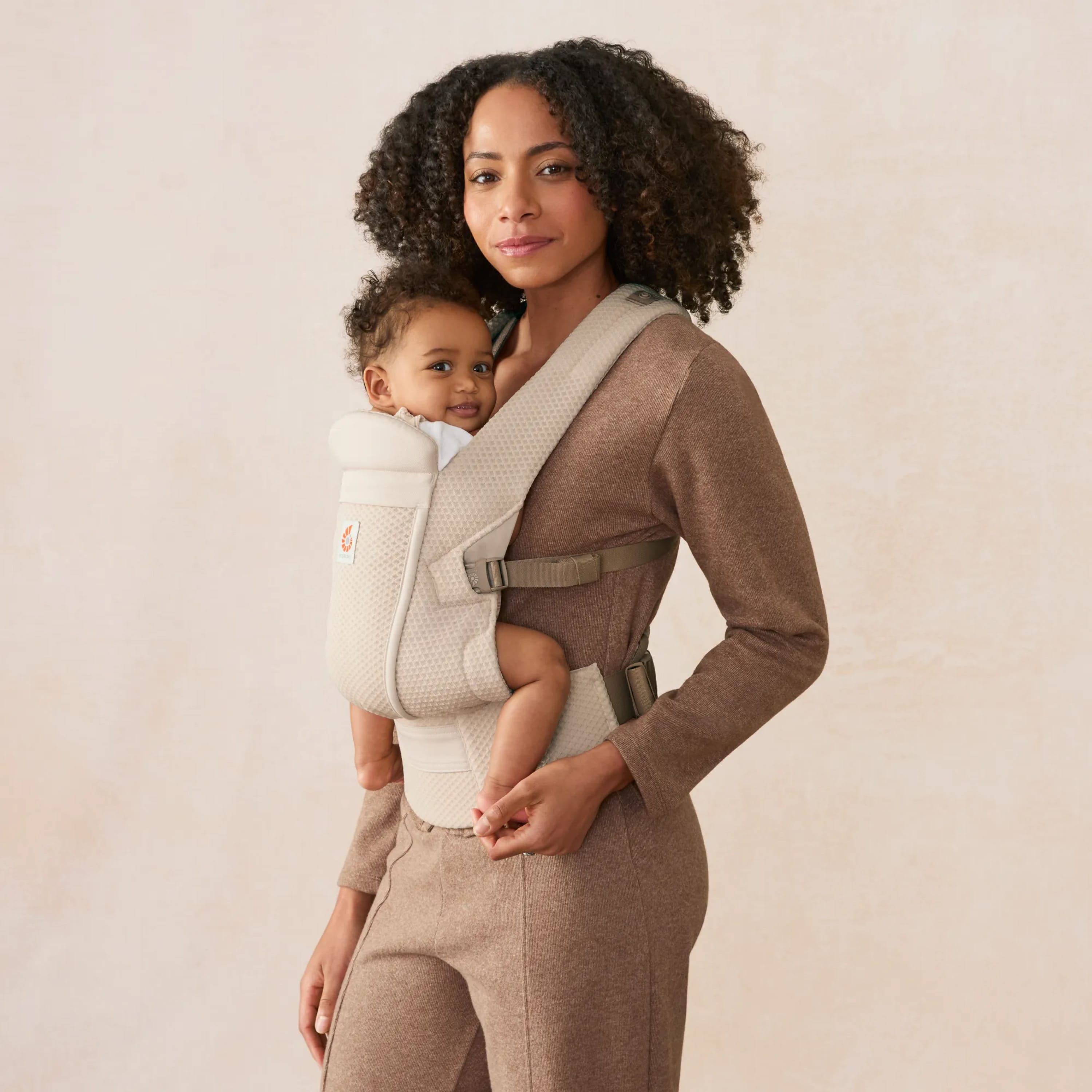 Ergobaby baby carriers Ergobaby Omni Lite Mesh - Natural Beige BCOLTENATBGE