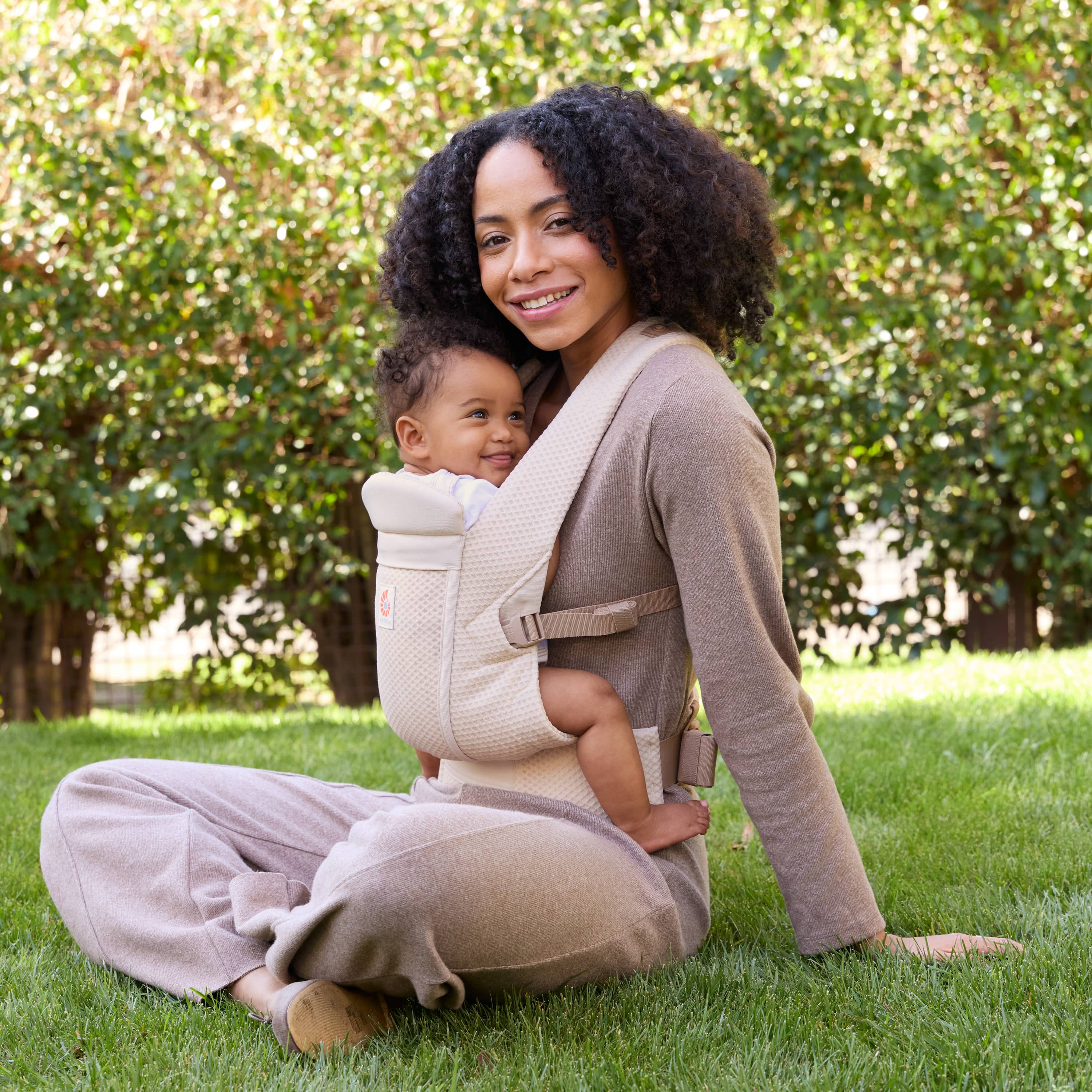Ergobaby baby carriers Ergobaby Omni Lite Mesh - Natural Beige BCOLTENATBGE