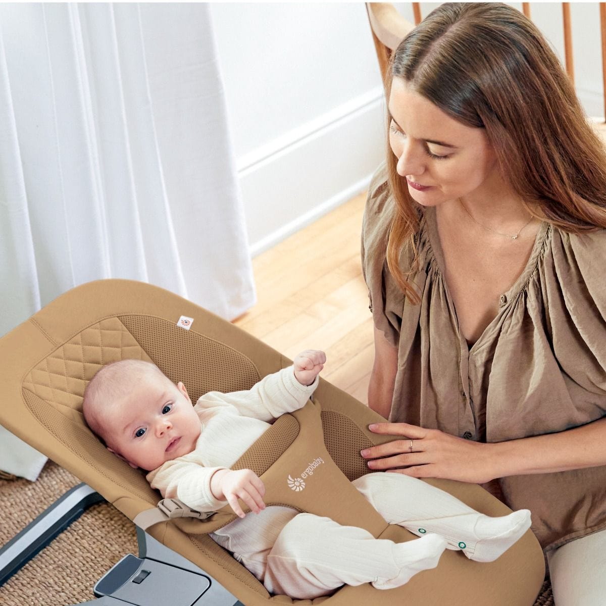 Ergobaby rocking bouncing cradles ErgoBaby Evolve Bouncer - Camel EVLBNCCAMUK