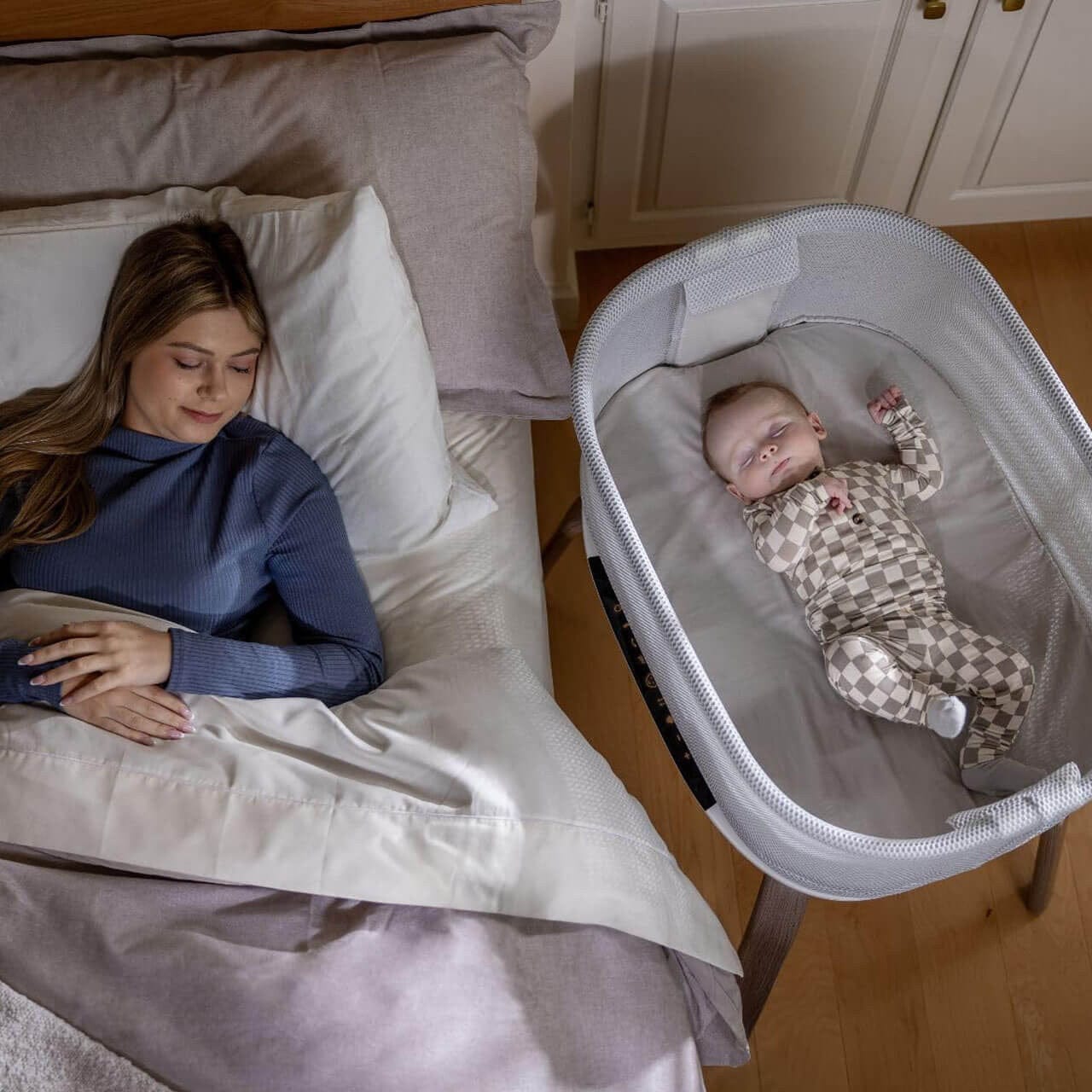 Graco cribs Graco Eluma Nest Bedside Crib - Luna 9AU999LUNEU