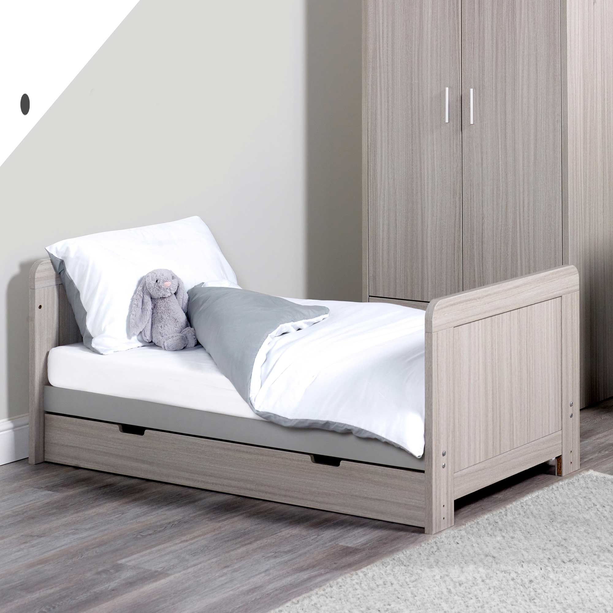 Ickle Bubba nursery room sets Ickle Bubba Pembrey 4 Piece Furniture Set and Under Drawer Ash Grey