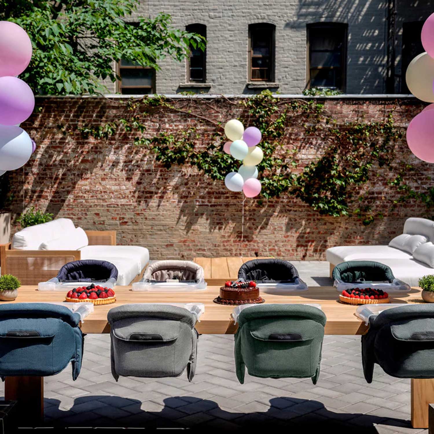 Inglesina baby highchairs Inglesina Fast Clamp-On Highchair - Stone Grey