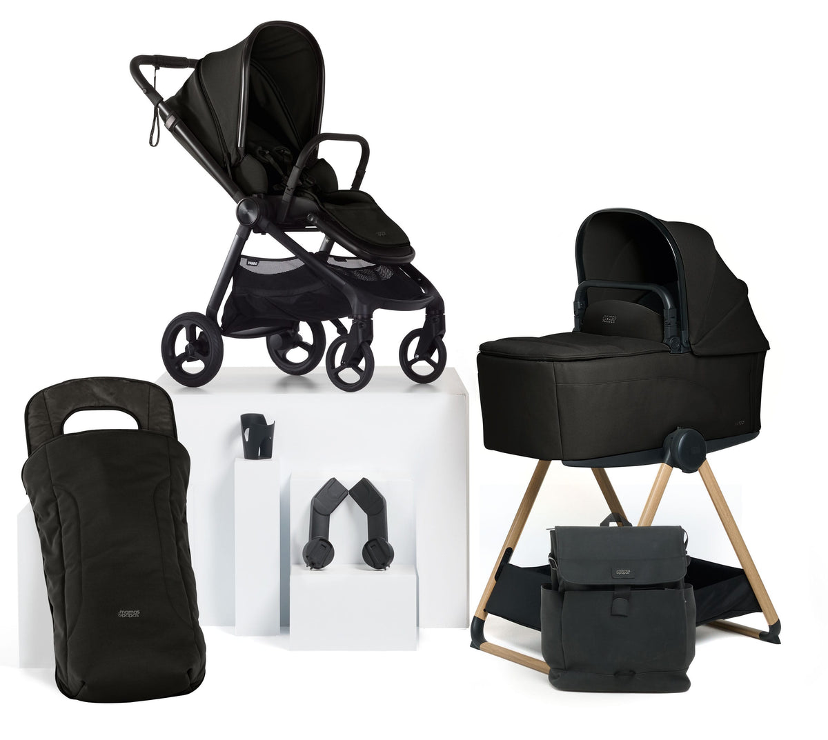 Mamas & Papas baby prams Mamas & Papas Vardo Essential Bundle - Noir 52381NR03