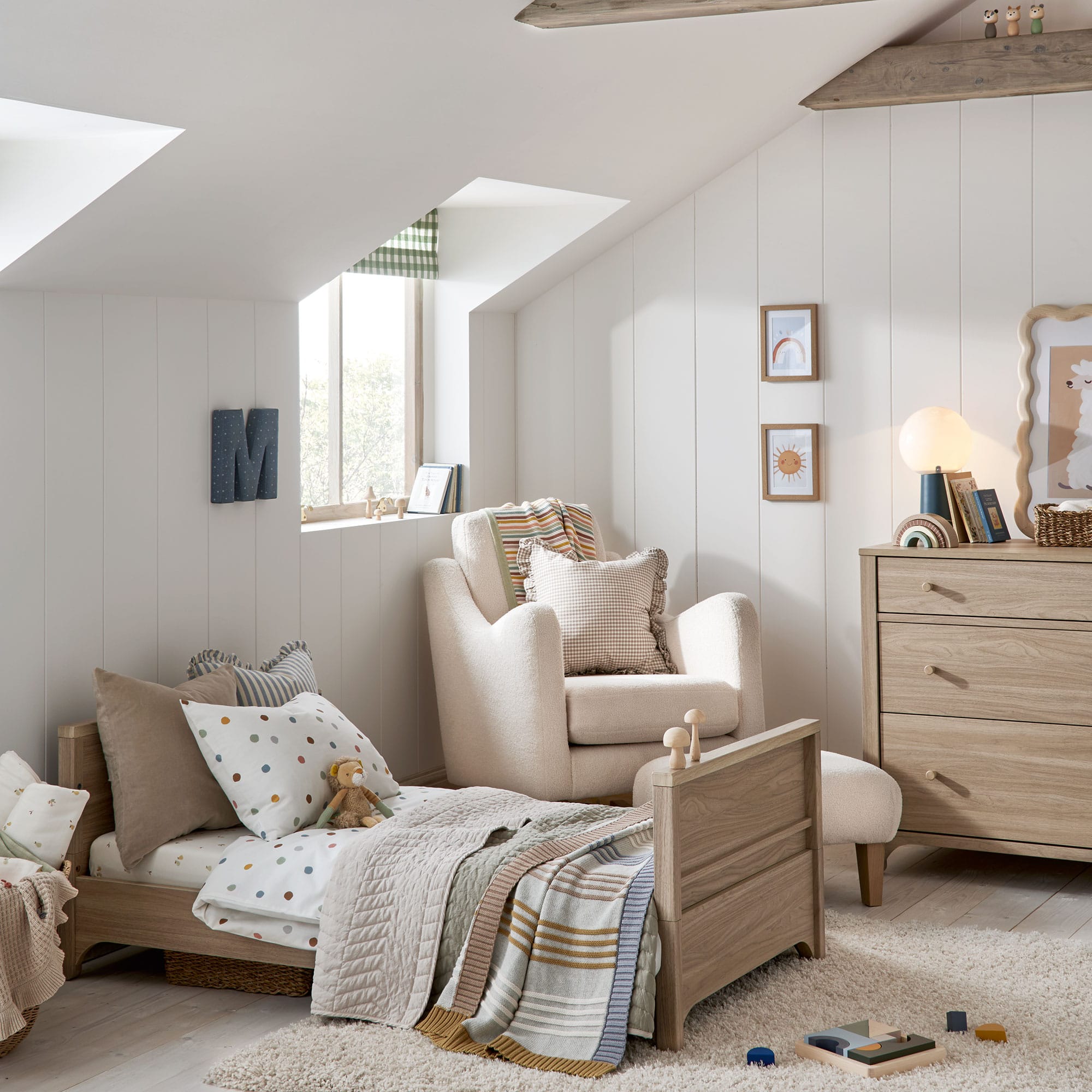 Mamas & Papas cot bed room sets Mamas & Papas Barton 3 Piece Range - Natural Oak