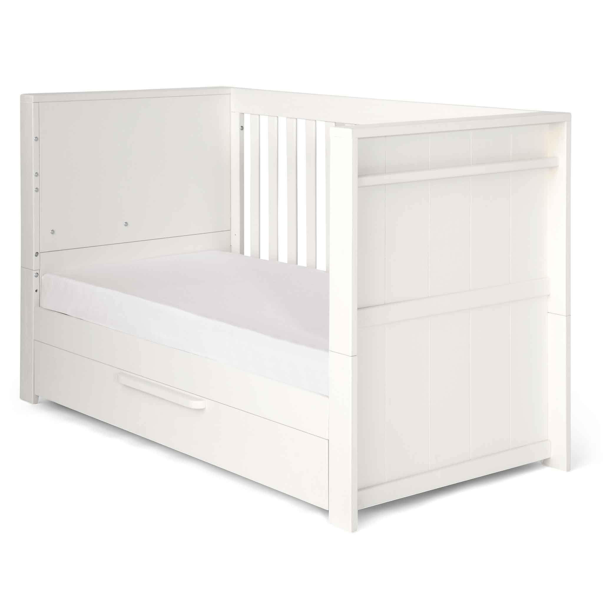 Mamas & Papas cot bed room sets Mamas & Papas Franklin 3 Piece Cot Bed Roomset White Wash