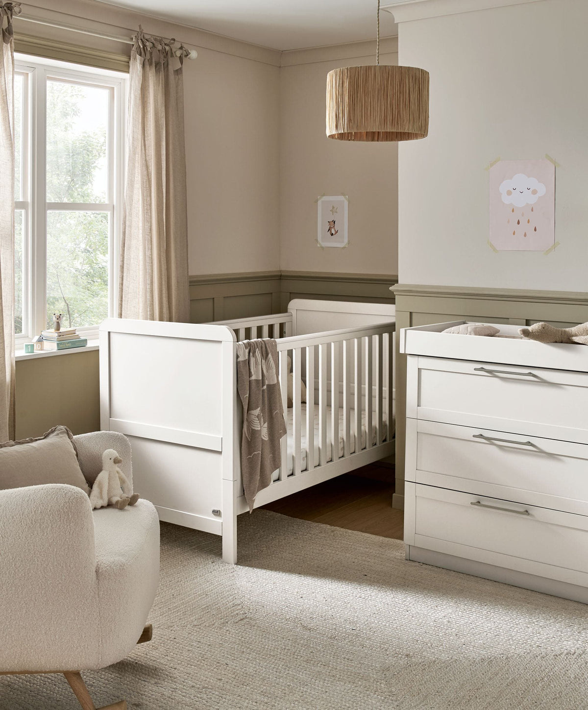 Mamas & Papas cot bed room sets Mamas & Papas Walton 2 Piece Cot Bed Roomset White