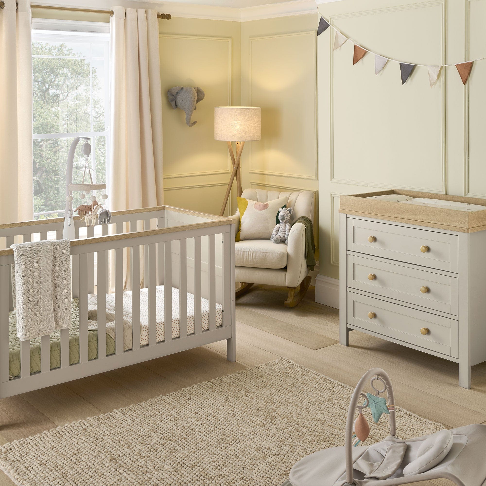 Mamas & Papas cot bed room sets Mamas & Papas Wedmore 2 Piece Cotbed Set in Pebble/Natural