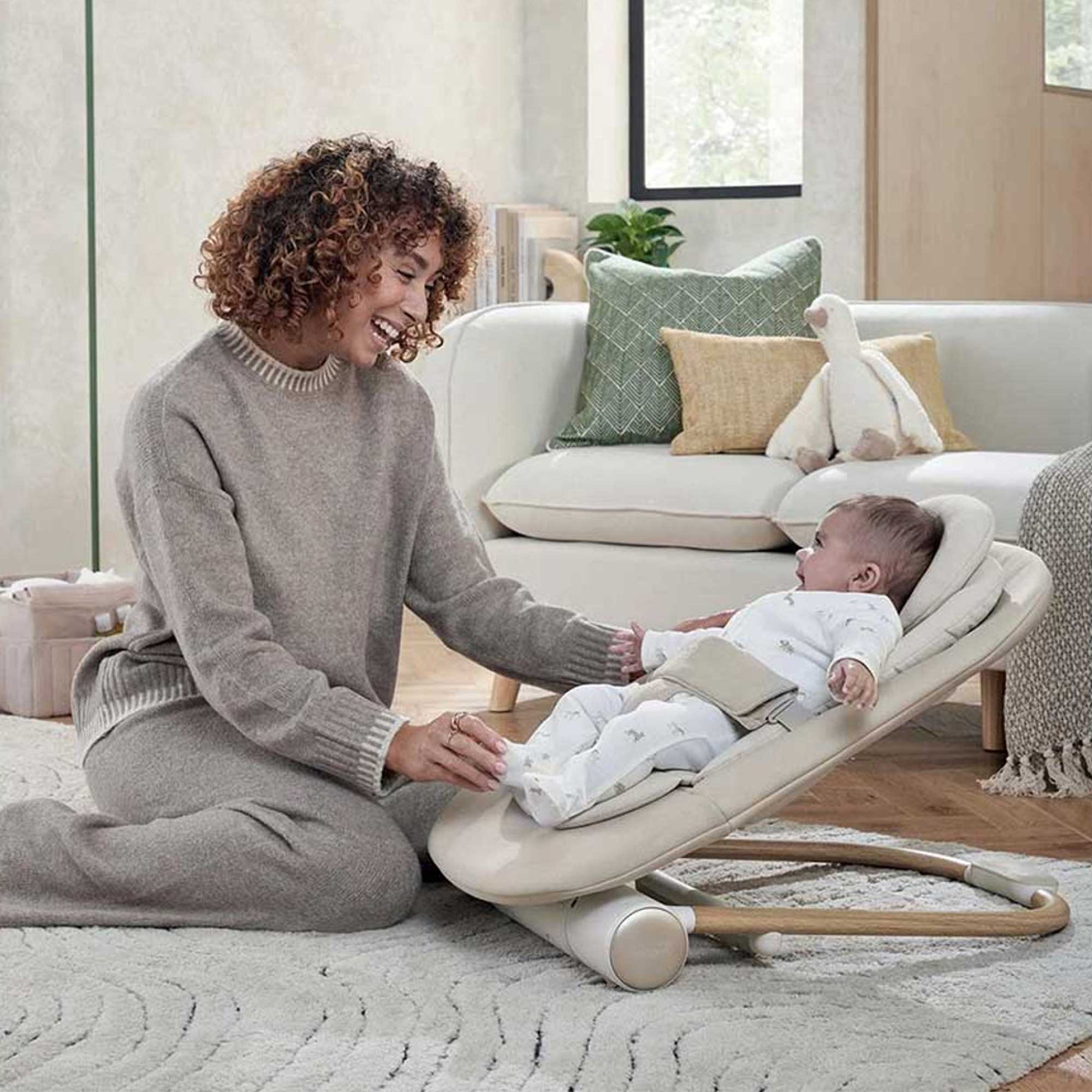 Mamas & Papas rocking bouncing cradles Mamas & Papas Eno Bouncer - Cashmere 5083A0100