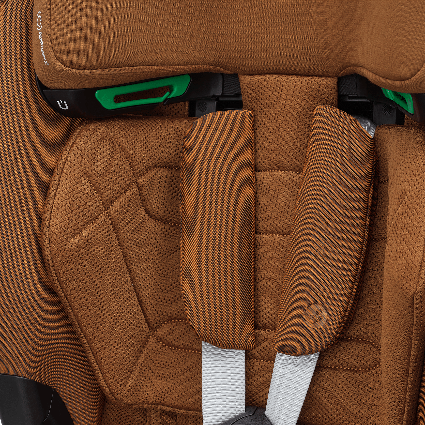 Maxi Cosi Titan Pro 2 i Size Car Seat in Authentic Cognac