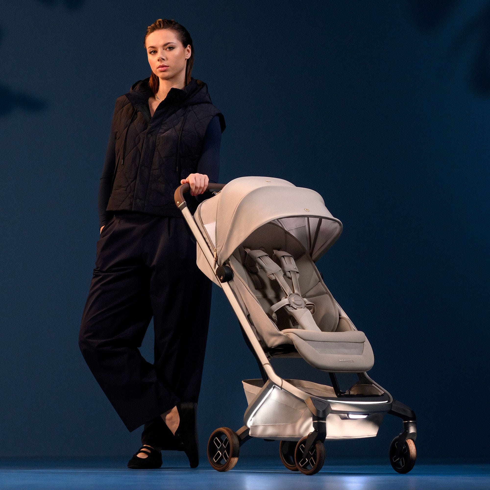 Maxi-Cosi baby prams Maxi-Cosi Fame Cabin Complete Pram - Moon Graphite KF10000220