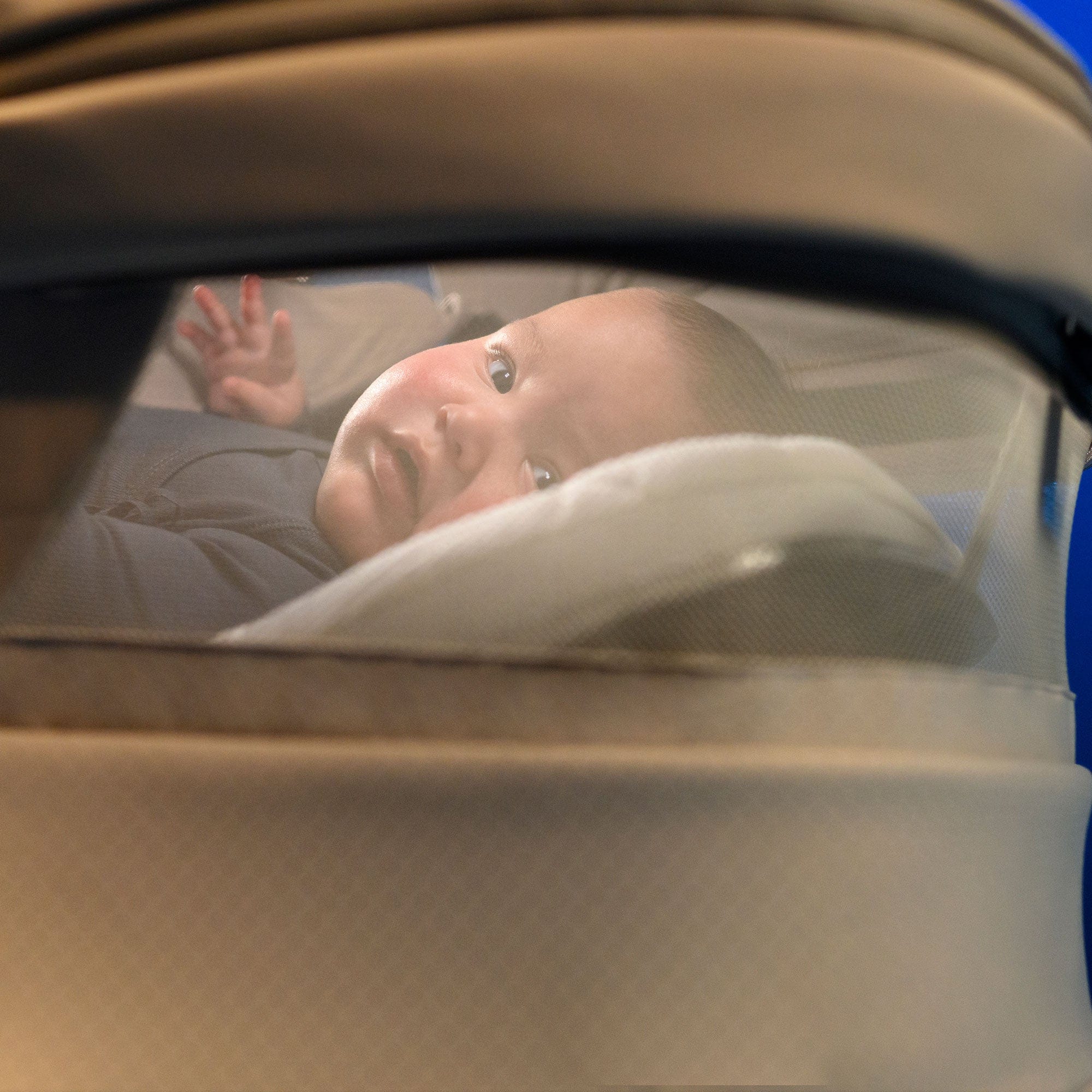 Maxi-Cosi baby prams Maxi-Cosi Fame Cabin Complete Pram - Oak Truffle KF10000218