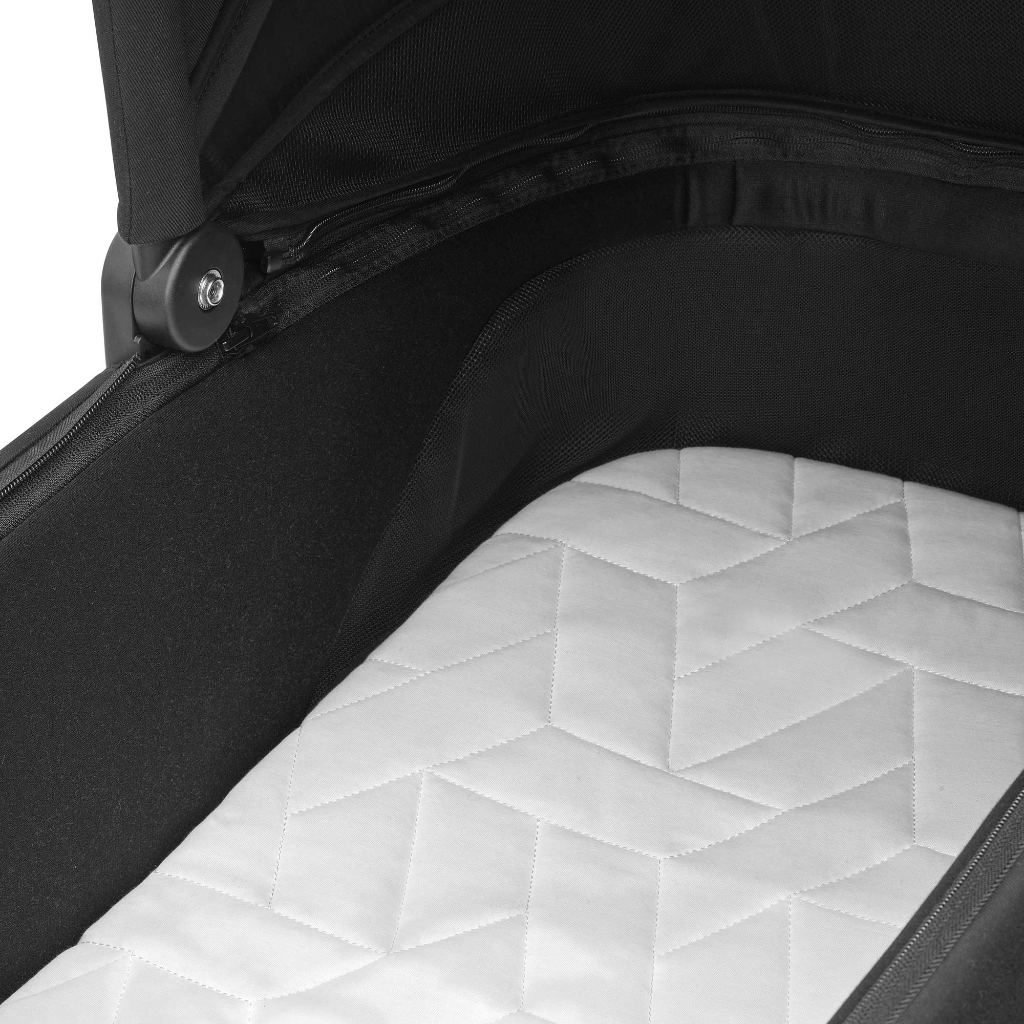 Maxi-Cosi travel systems Maxi-Cosi Oxford+ 9pc Complete 360 Bundle - Twillic Black KF10000122