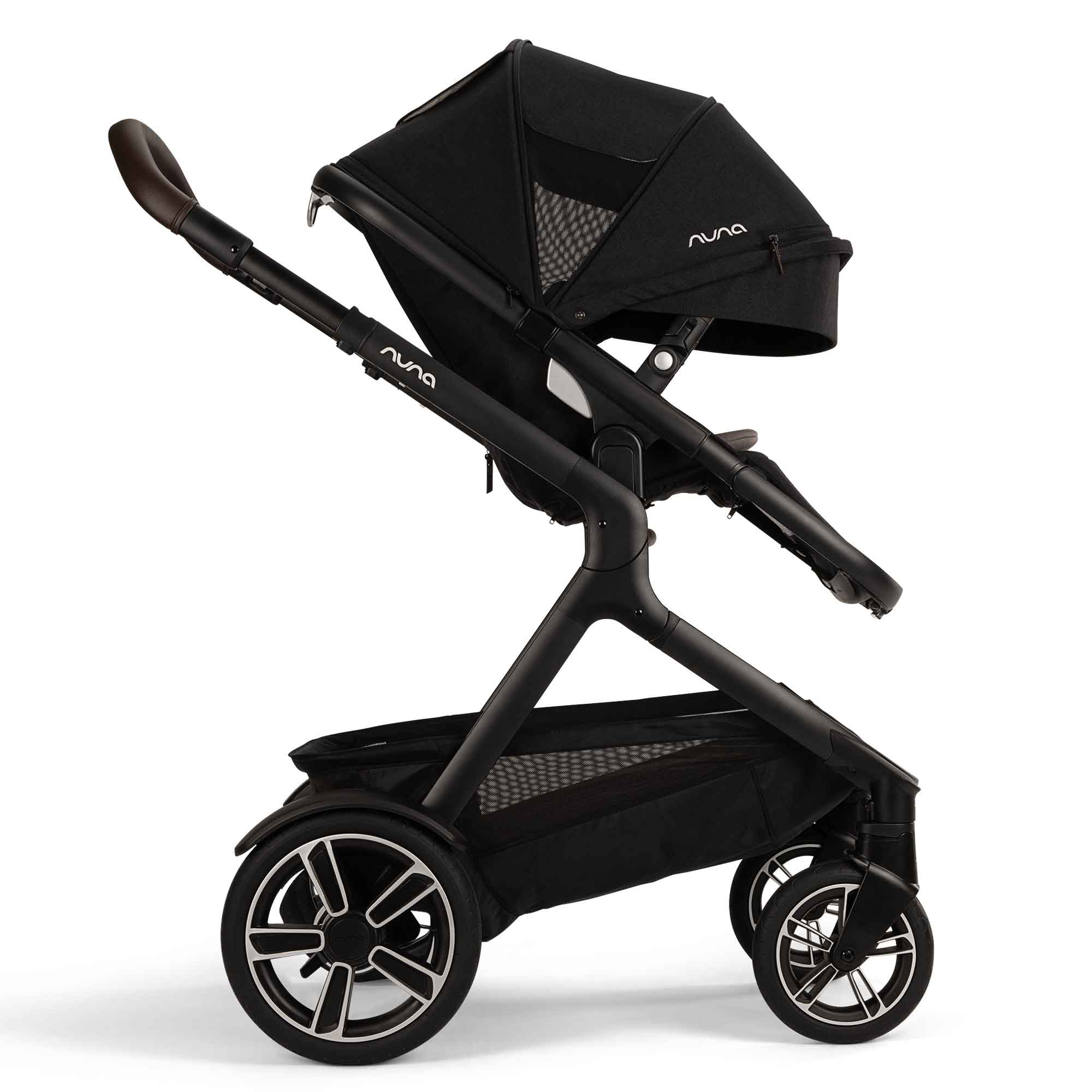 Nuna travel systems Nuna DEMI Next & PIPA Urbn Bundle - Caviar Z2BNDEMI1002UK