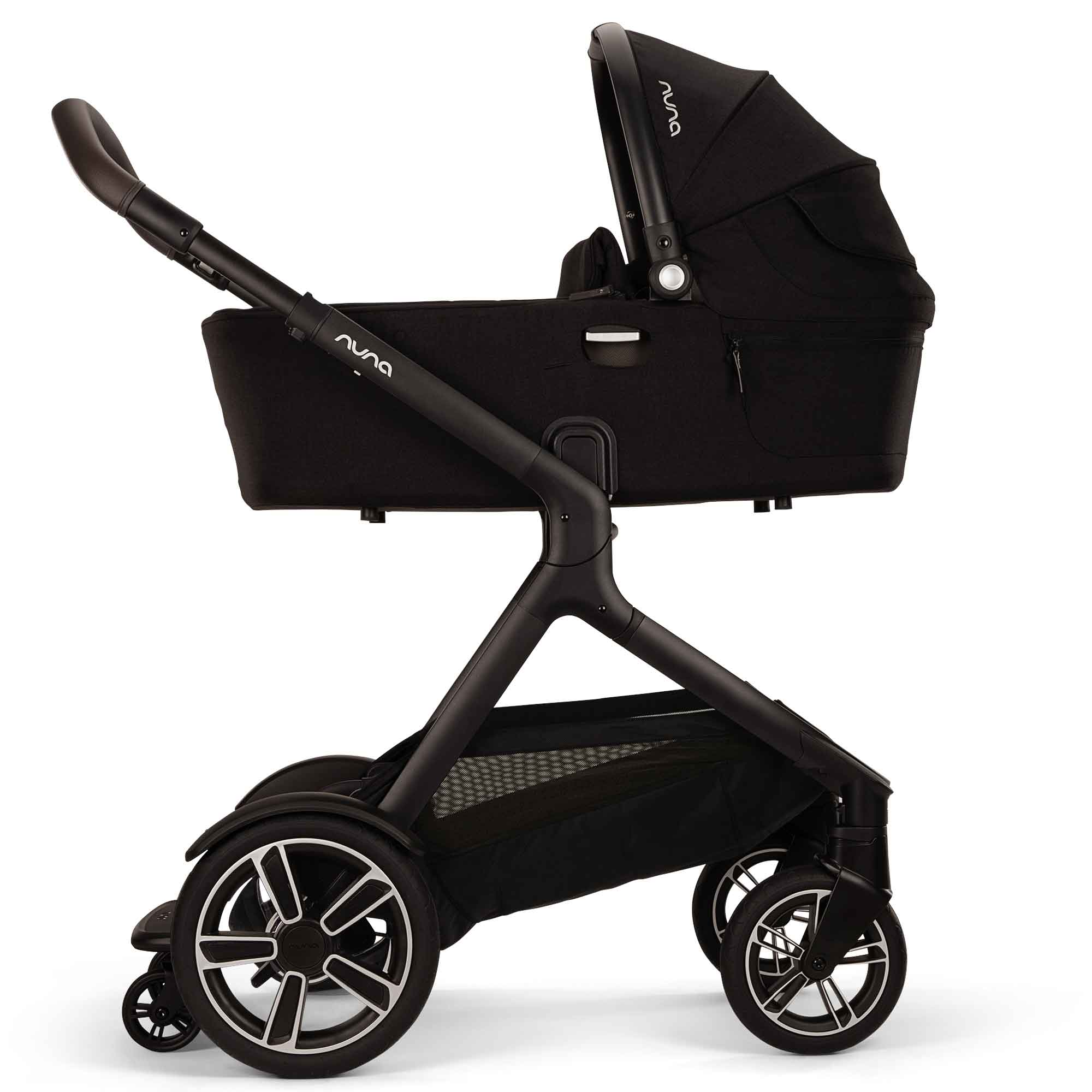 Nuna travel systems Nuna DEMI Next & PIPA Urbn Bundle - Caviar Z2BNDEMI1002UK