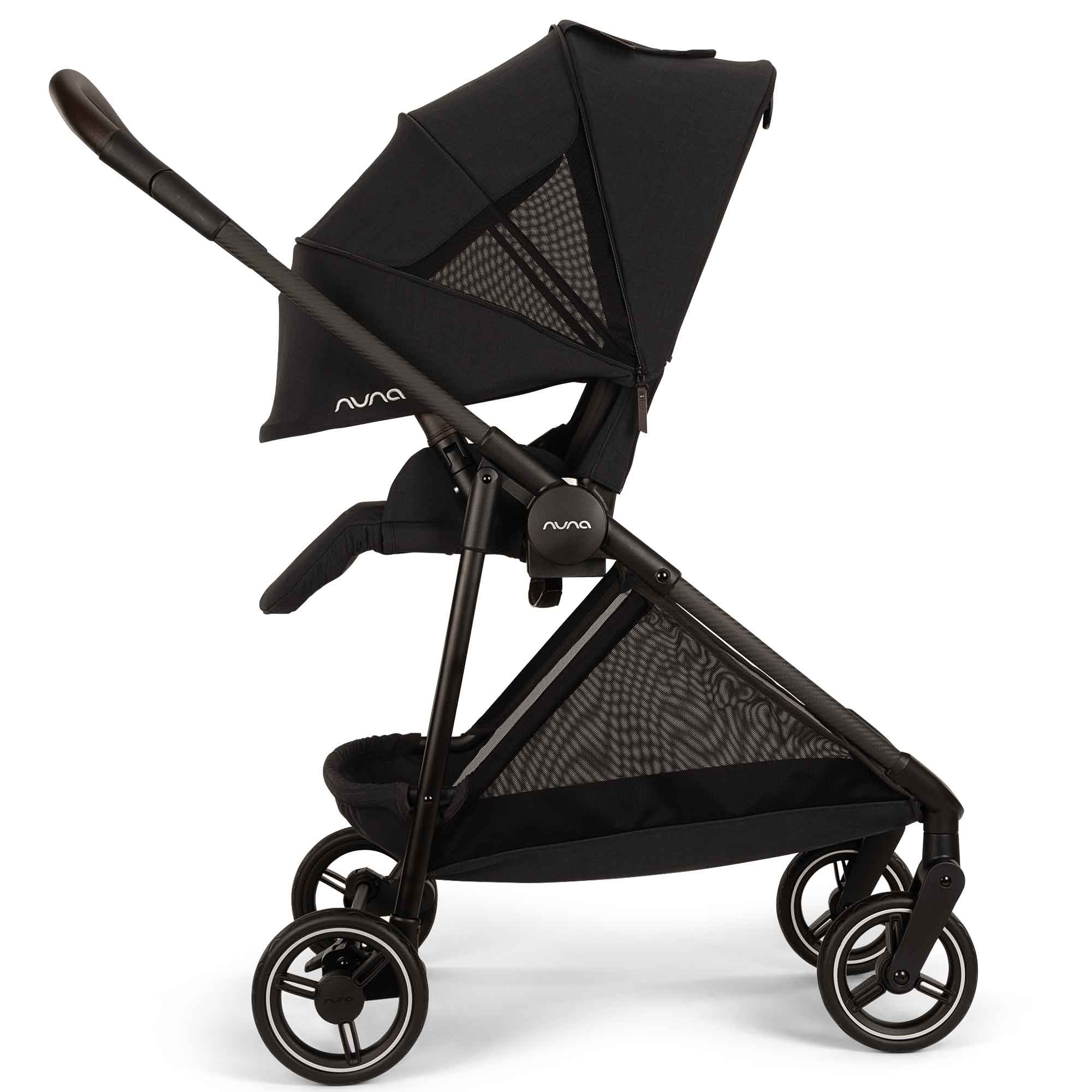 Nuna travel systems Nuna IXXA Next + ARRA Flex + BASE Curv Bundle - Caviar Z2BJIXXA1003UK