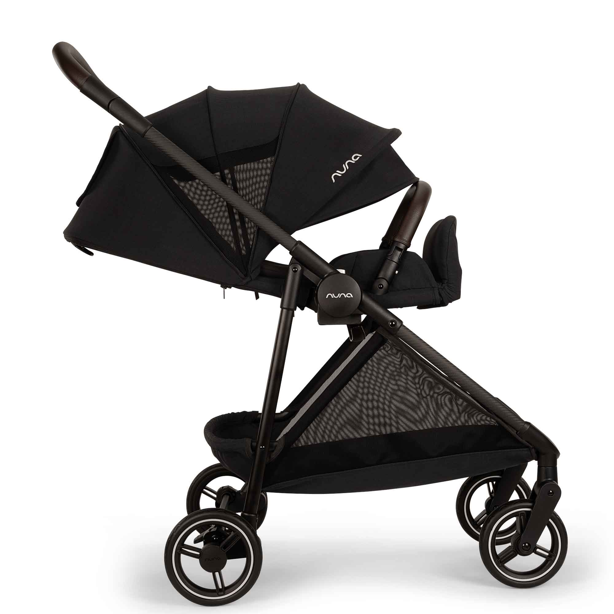 Nuna travel systems Nuna IXXA Next + ARRA Flex + BASE Curv Bundle - Caviar Z2BJIXXA1003UK