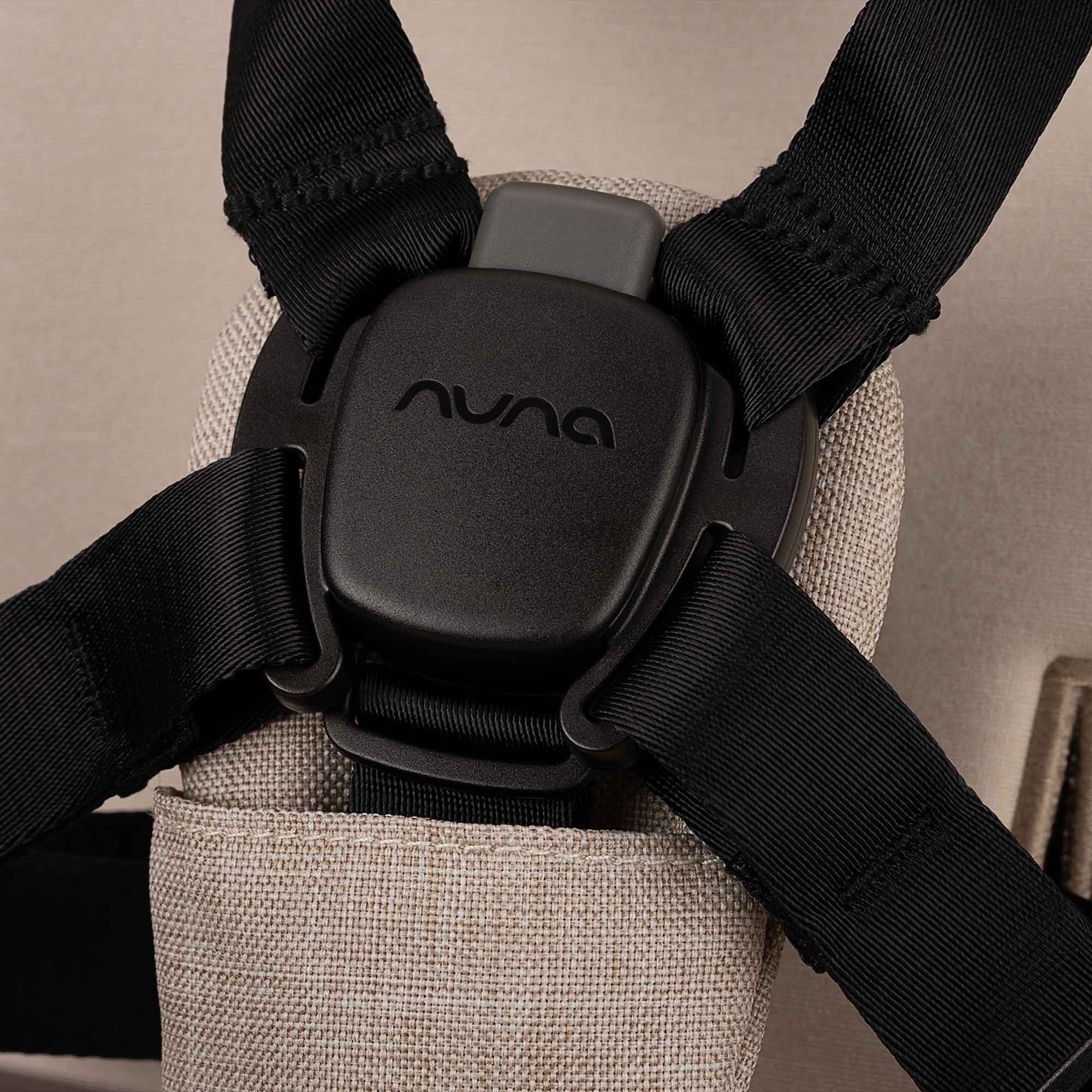 Nuna travel systems Nuna TRIV Next & ARRA Flex & BASE Curv Bundle - Biscotti Z2BNTRIV1041UK