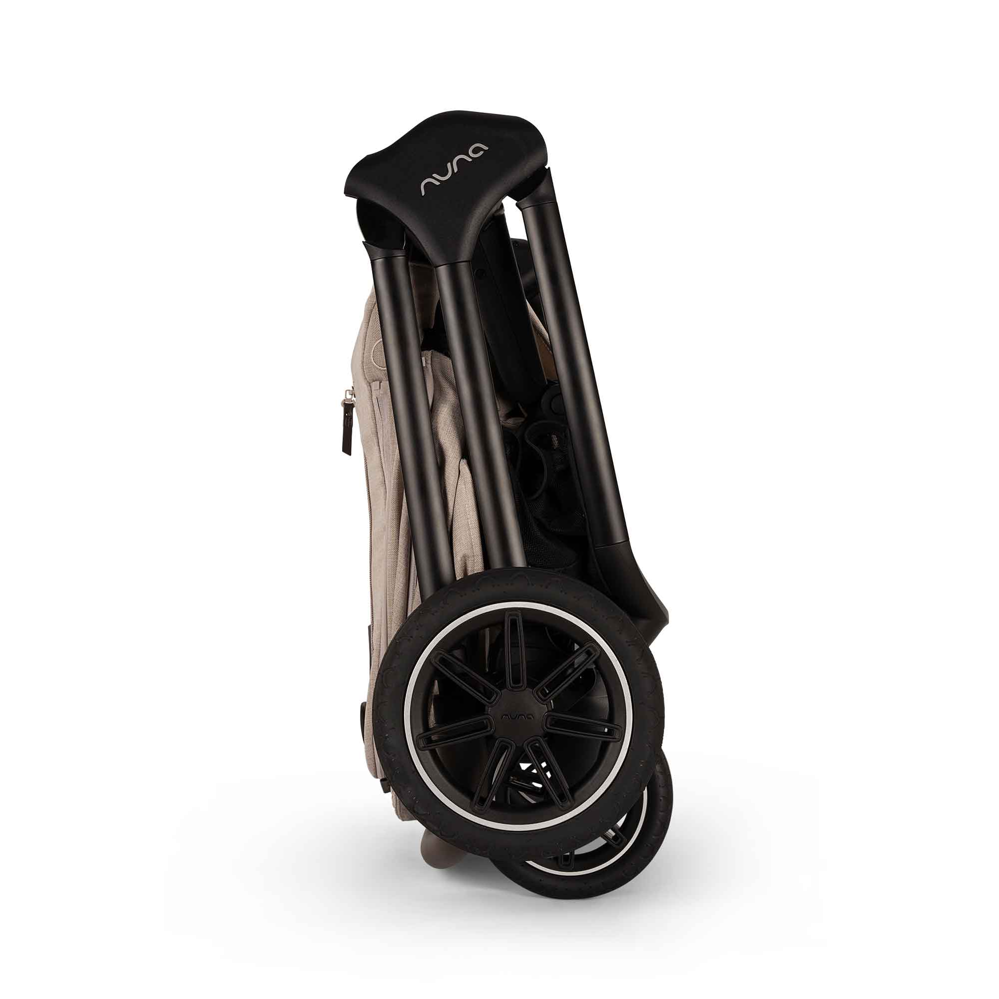 Nuna travel systems Nuna TRIV Next & ARRA Flex & BASE Curv Bundle - Biscotti Z2BNTRIV1041UK