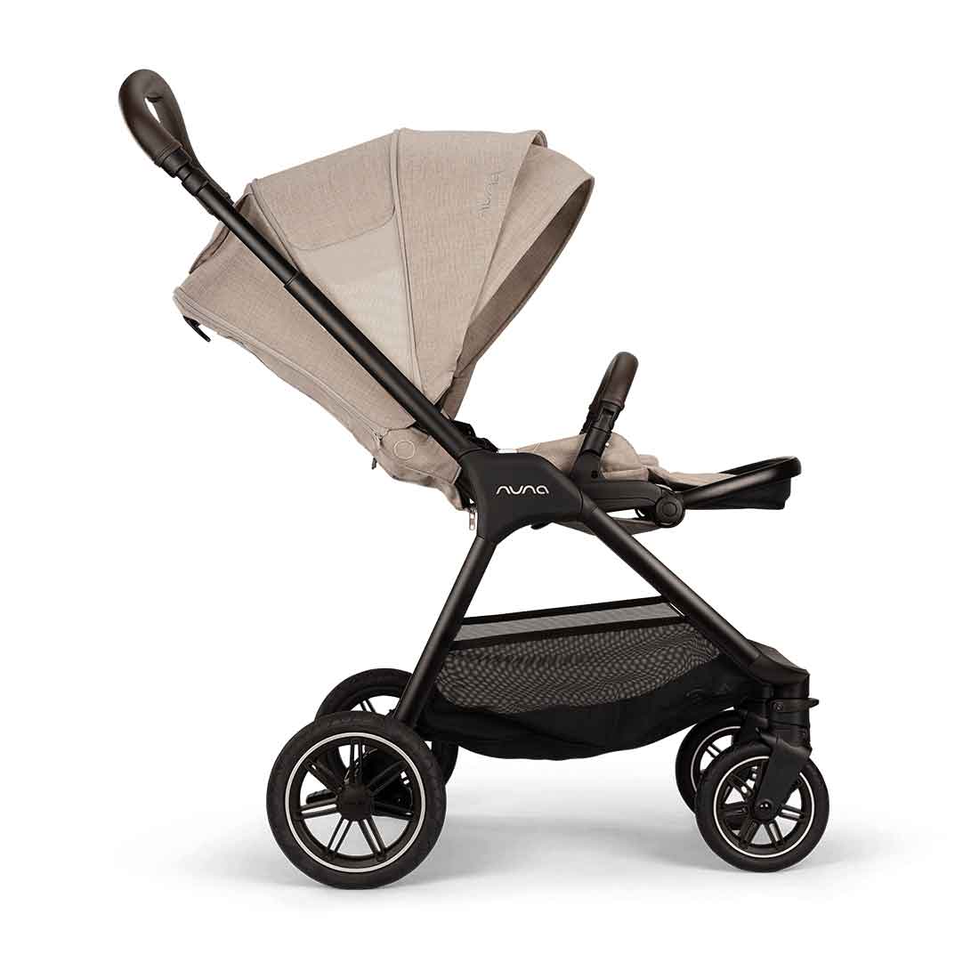 Nuna travel systems Nuna TRIV Next & ARRA Flex & BASE Curv Bundle - Biscotti Z2BNTRIV1041UK