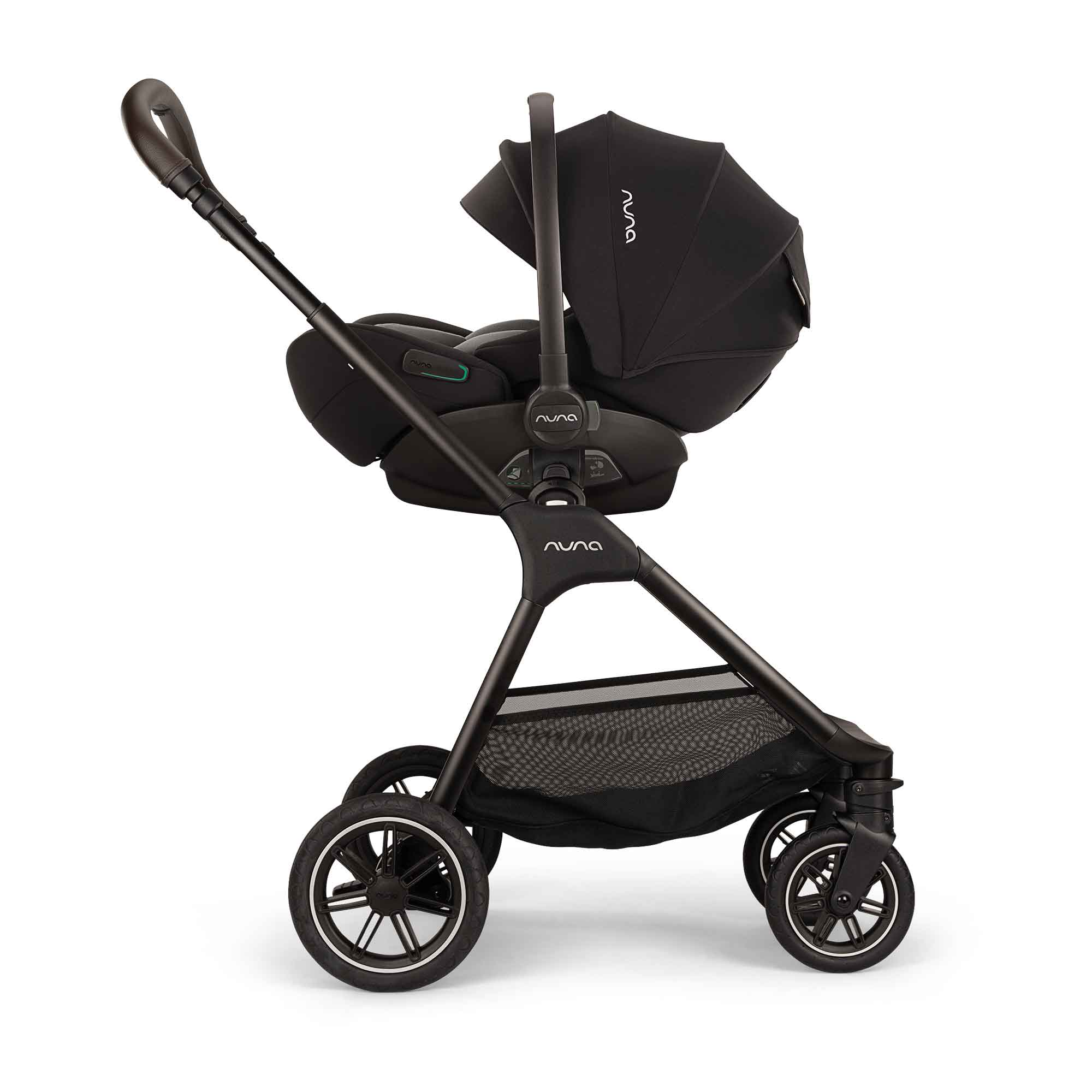 Nuna travel systems Nuna TRIV Next & ARRA Flex & BASE Curv Bundle - Caviar Z2BNTRIV1042UK
