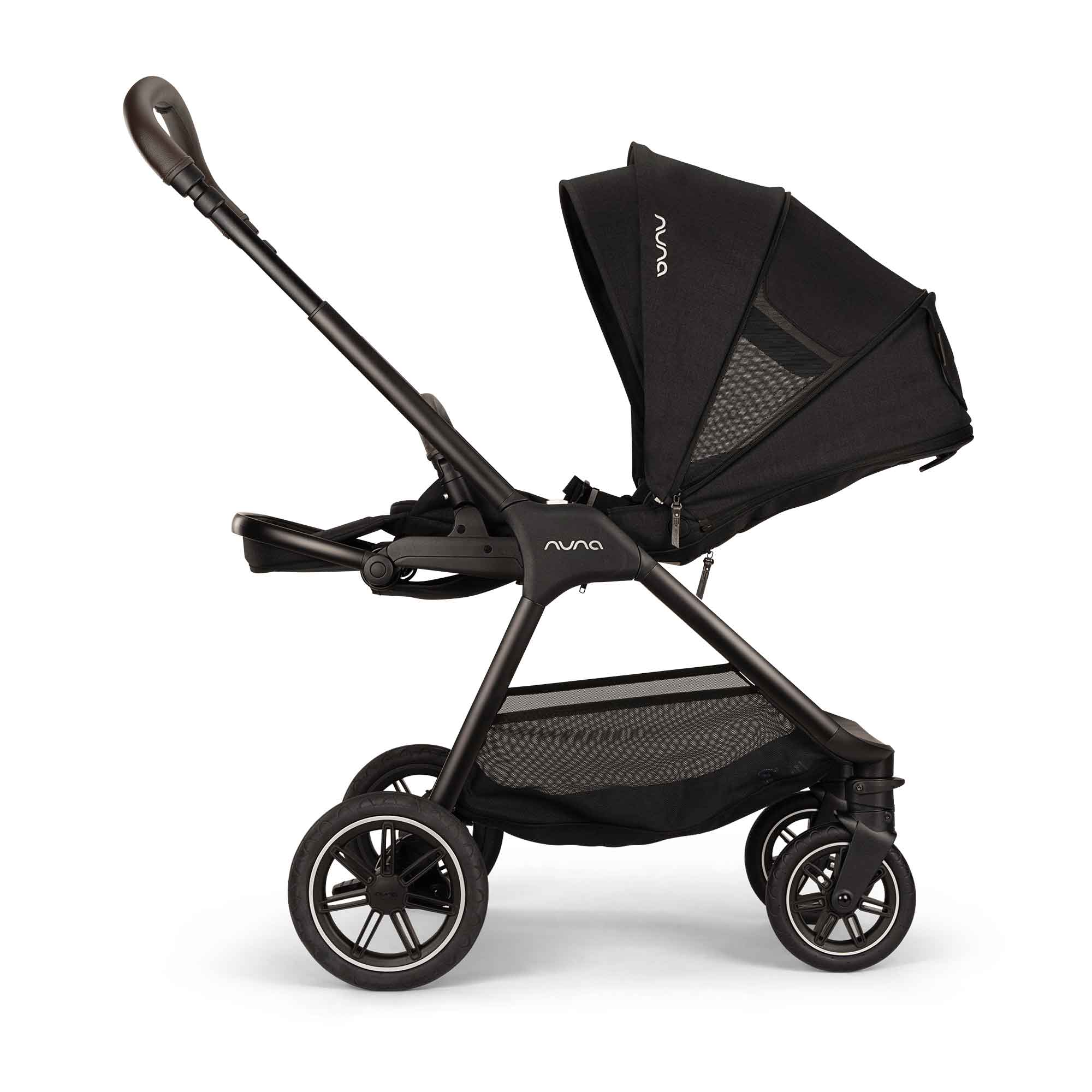 Nuna travel systems Nuna TRIV Next & ARRA Flex & BASE Curv Bundle - Caviar Z2BNTRIV1042UK