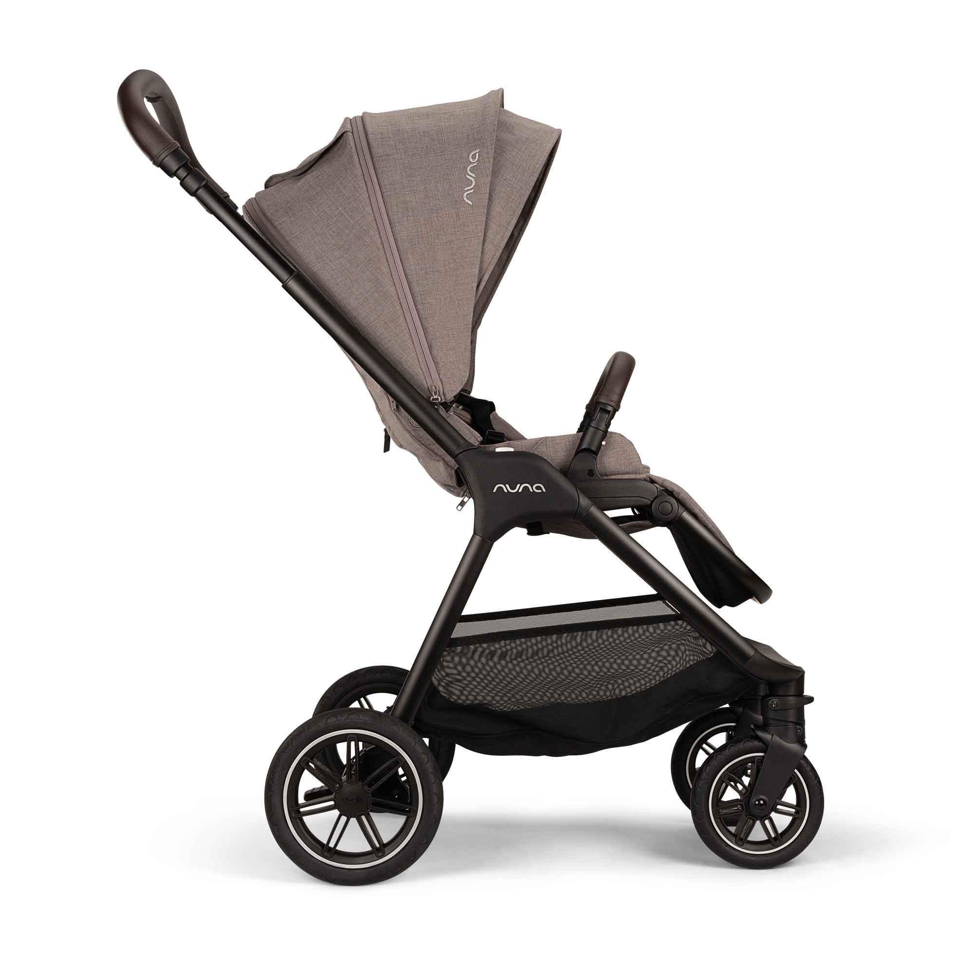Nuna travel systems Nuna TRIV Next & ARRA Flex & BASE Curv Bundle - Cedar Z2BNTRIV1043UK