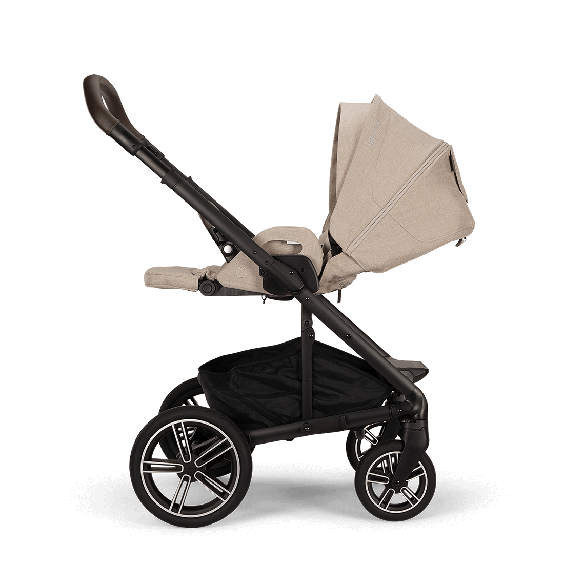 Nuna travel systems Nuna MIXX NEXT Generation Pipa Travel System (Biscotti) Z2BNMIXX1033UK