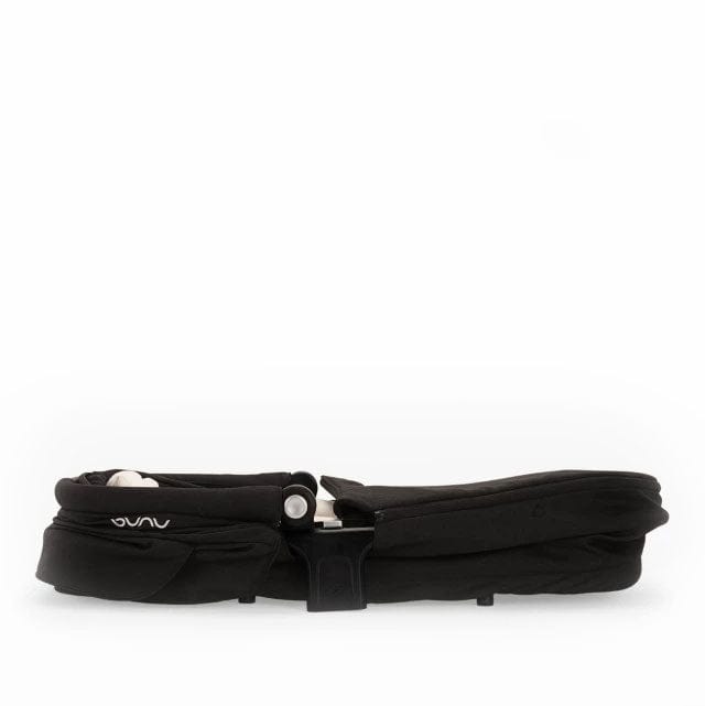 Nuna travel systems Nuna TRIV Next Generation Pipa Travel System (Caviar) Z2BNTRIV1025UK