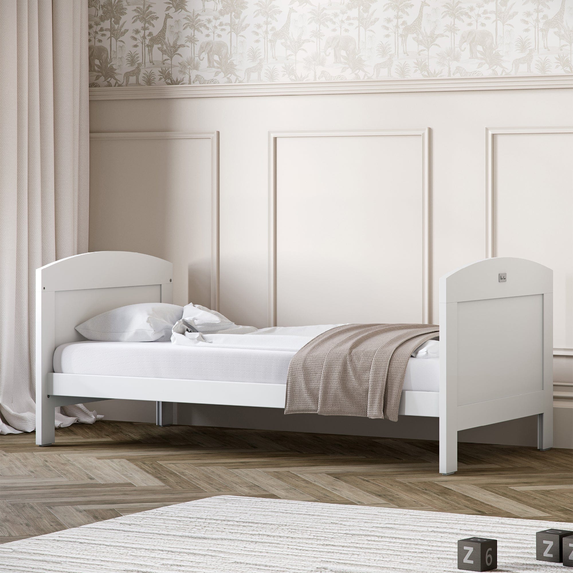 Silver Cross cot beds Silver Cross Valencia Cot Bed - White Ash