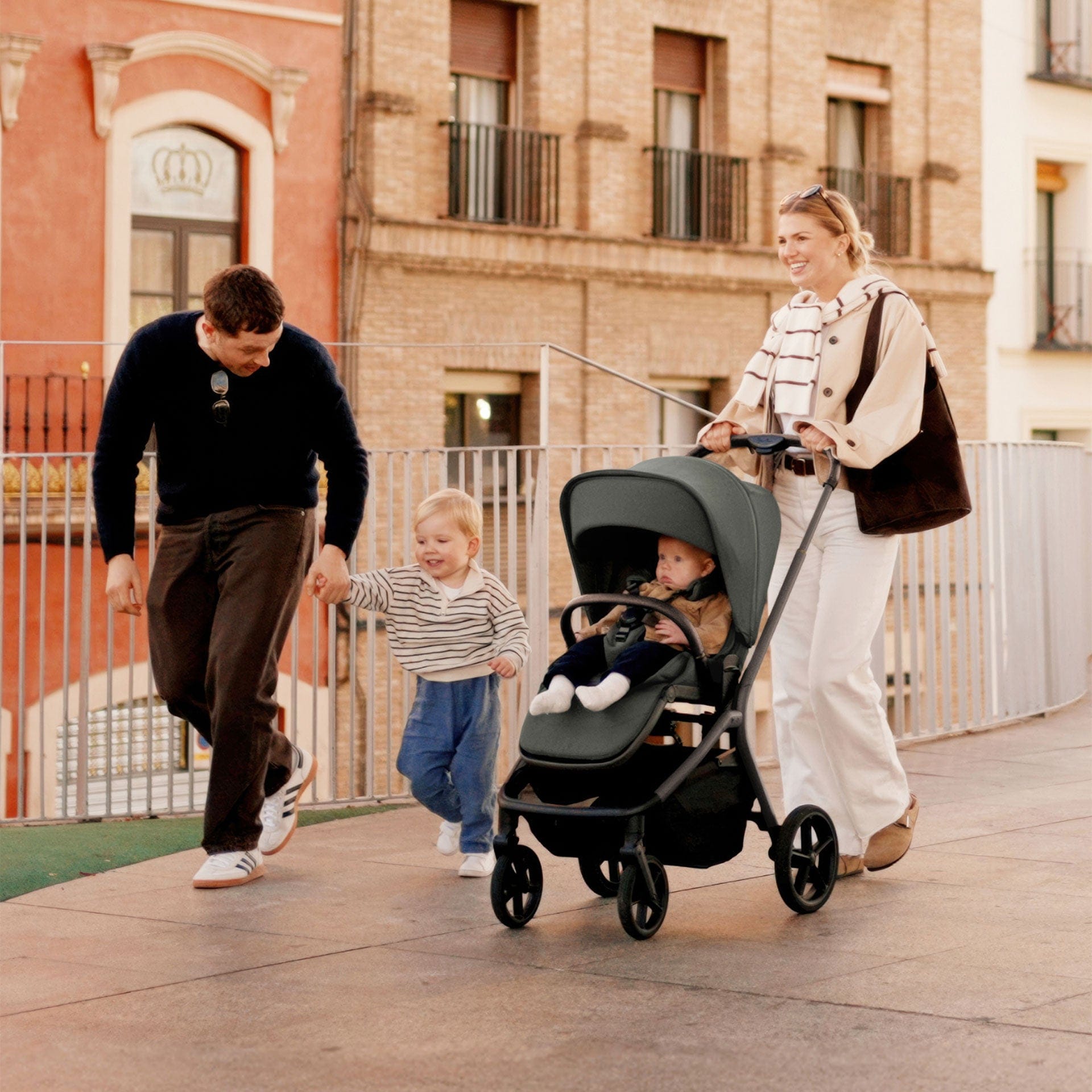 Silver Cross travel systems Silver Cross Breez Ultimate Family 360 Bundle - Pewter