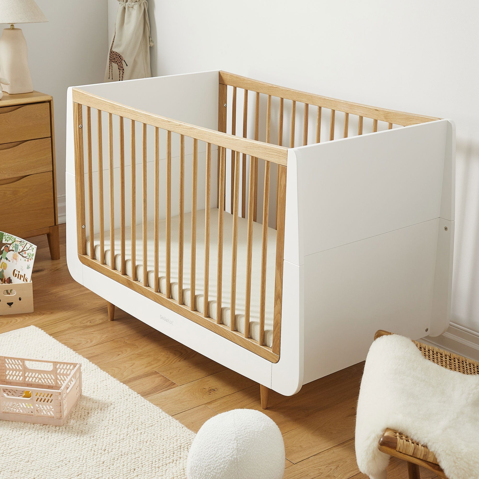 SnuzPod baby cot beds SnüzKot Skandi Cot Bed - Oak FN005NL