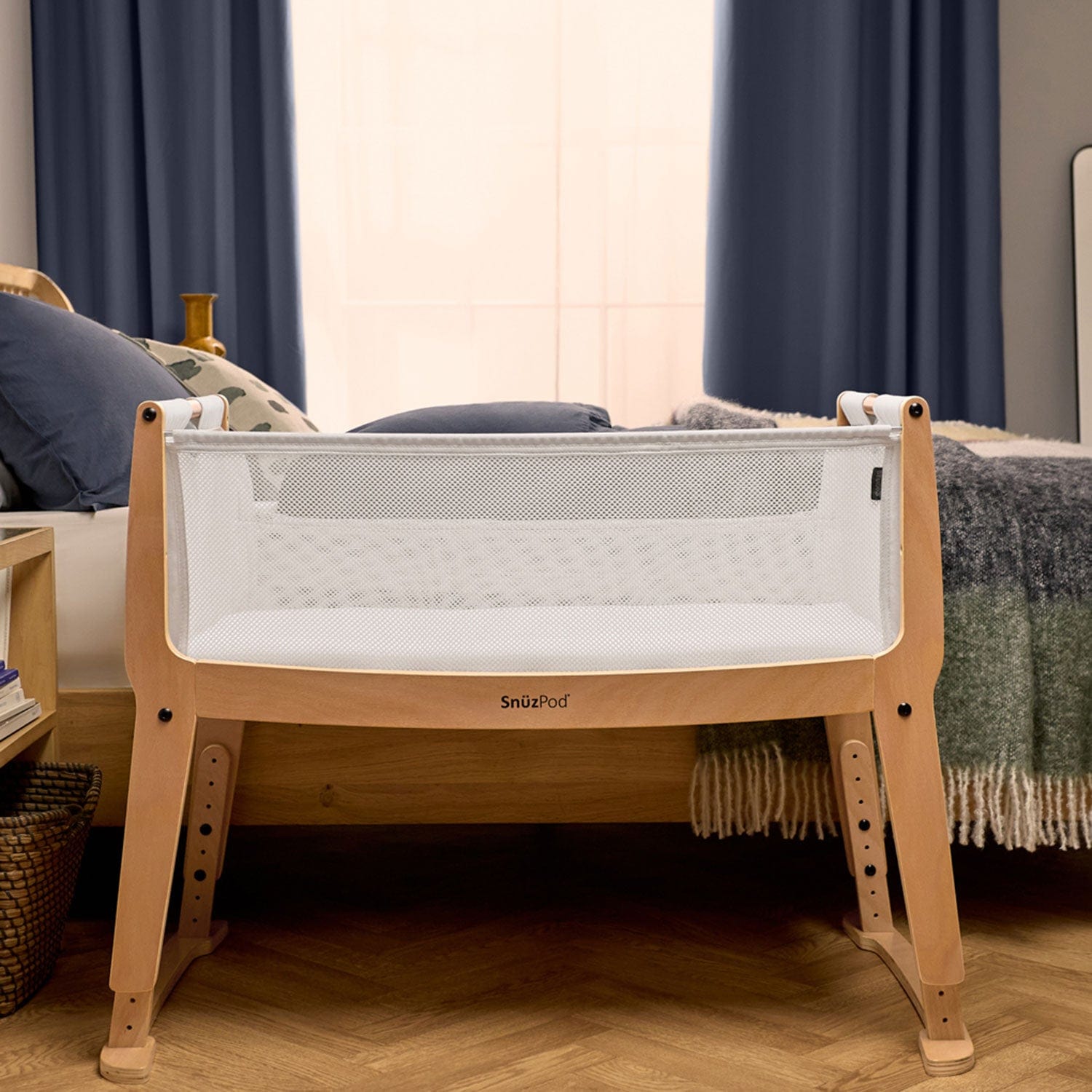 SnuzPod cribs SnuzPod4 Studio Bedside Crib  - Stockholm Natural FN032C