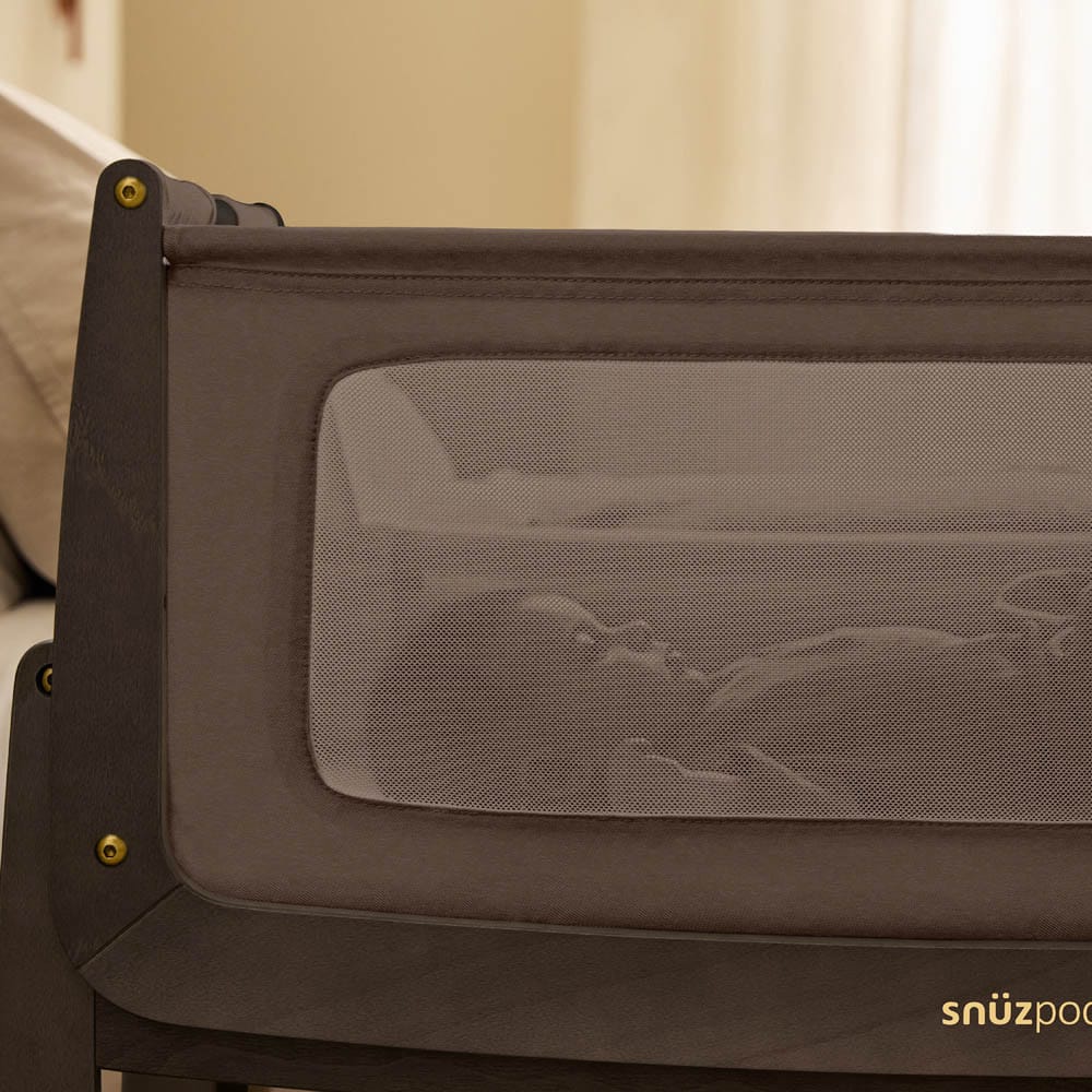 SnuzPod cribs SnüzPod 5 Bedside Crib - Chocolate