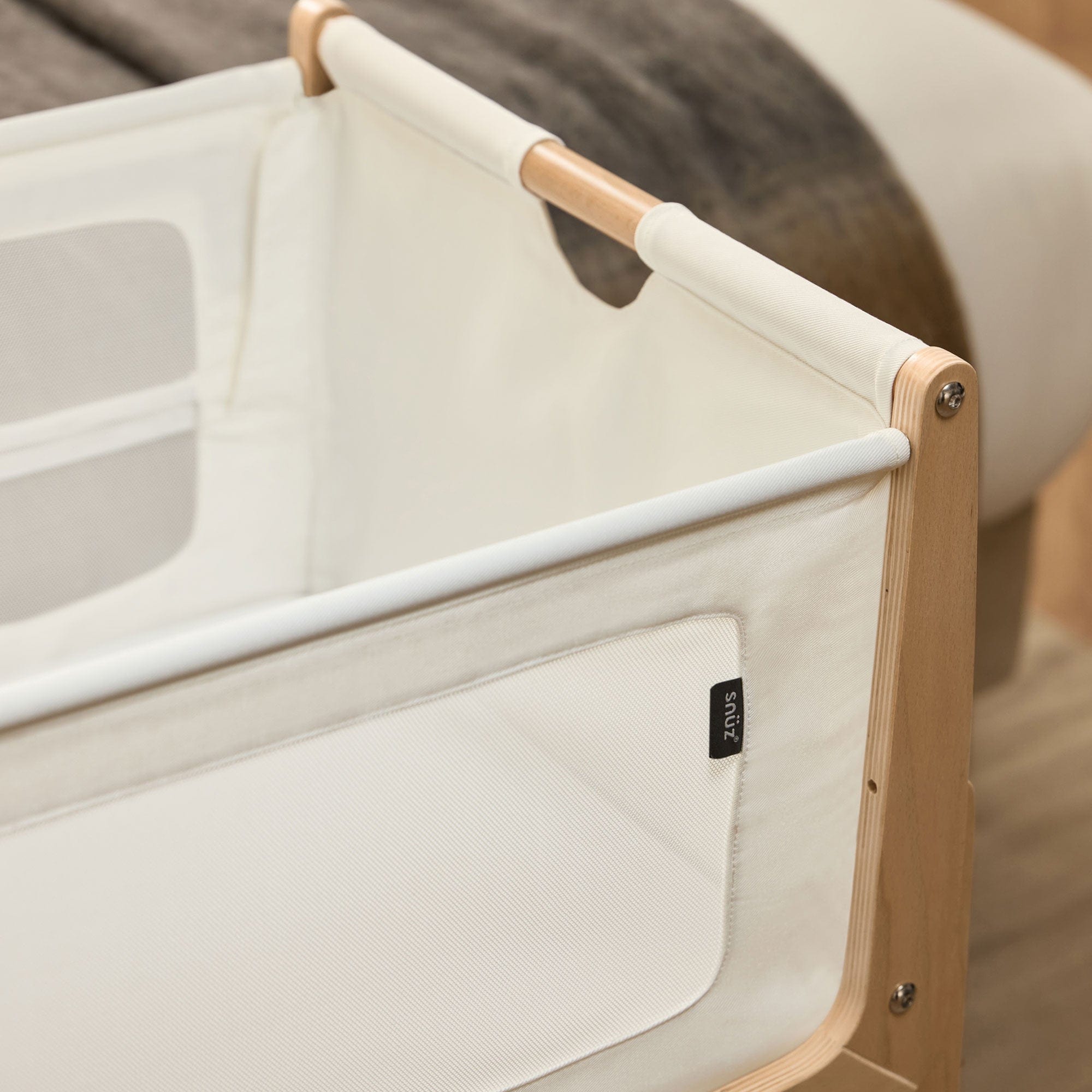 SnuzPod cribs SnüzPod 5 Bedside Crib - Natural