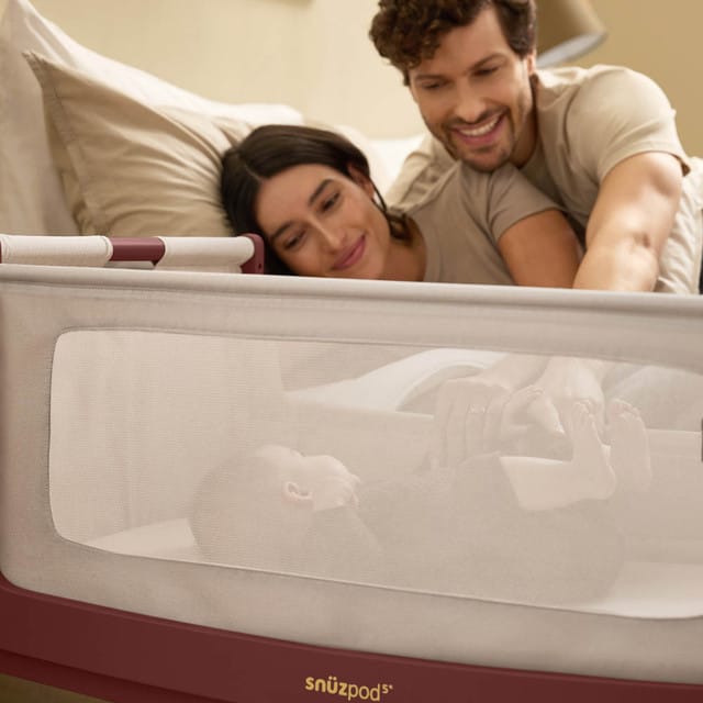 SnuzPod cribs SnüzPod 5 Bedside Crib - Rouge
