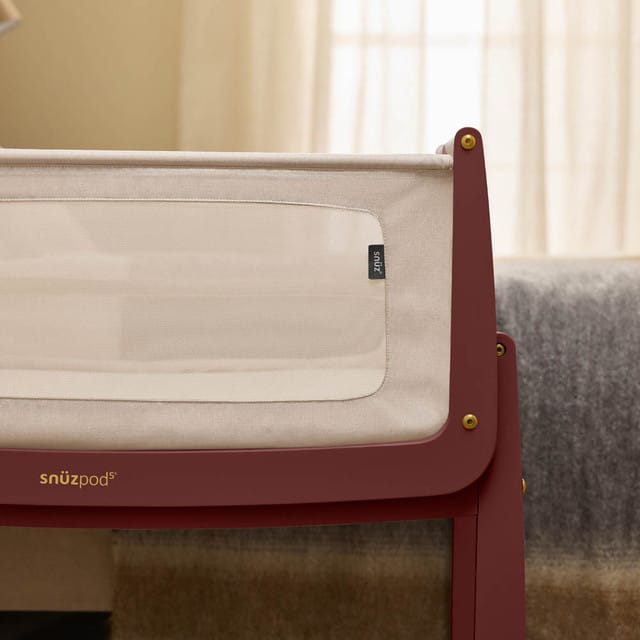 SnuzPod cribs SnüzPod 5 Bedside Crib - Rouge