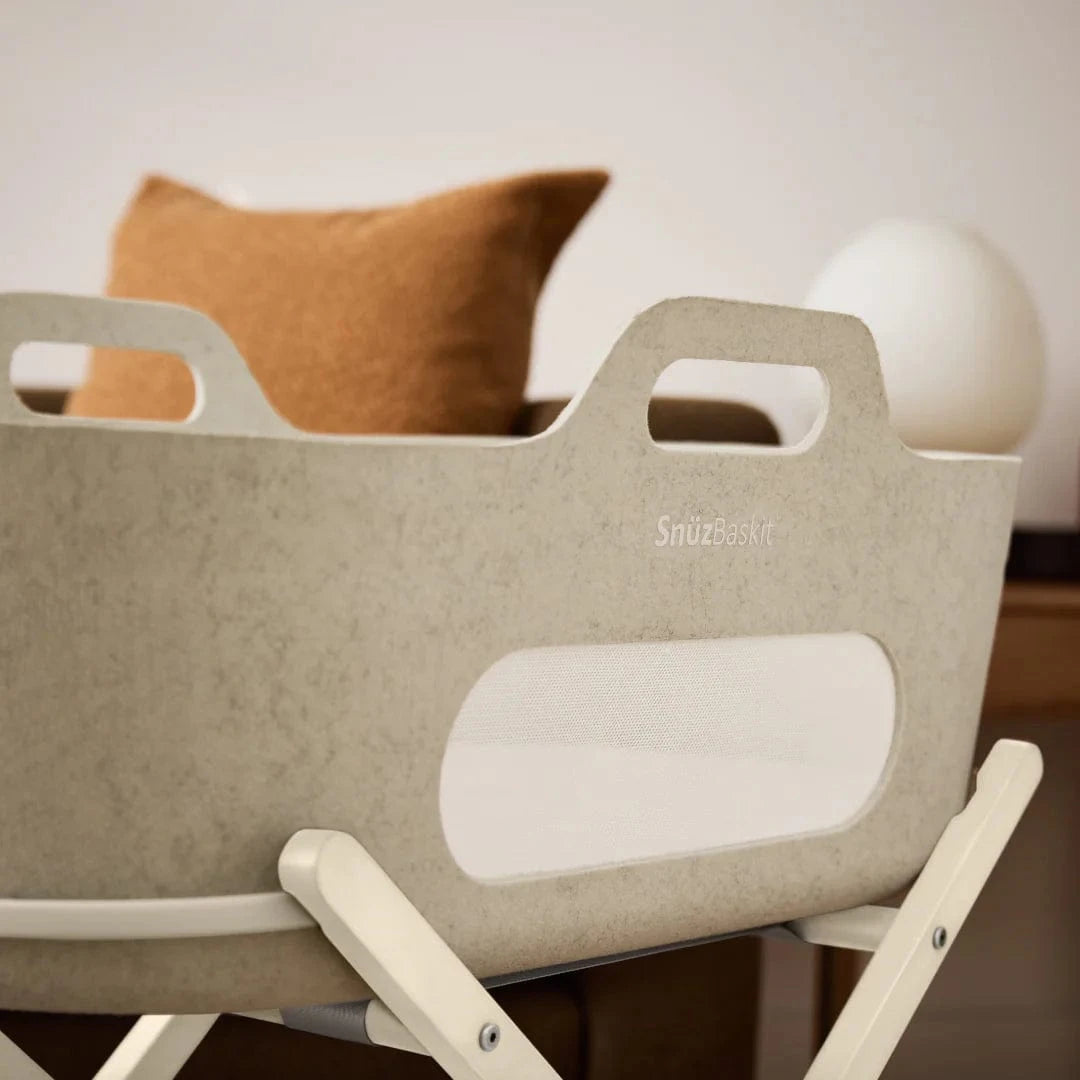 SnuzPod moses baskets SnüzPod Baskit with Cashmere Stand - Barley FSB001DF