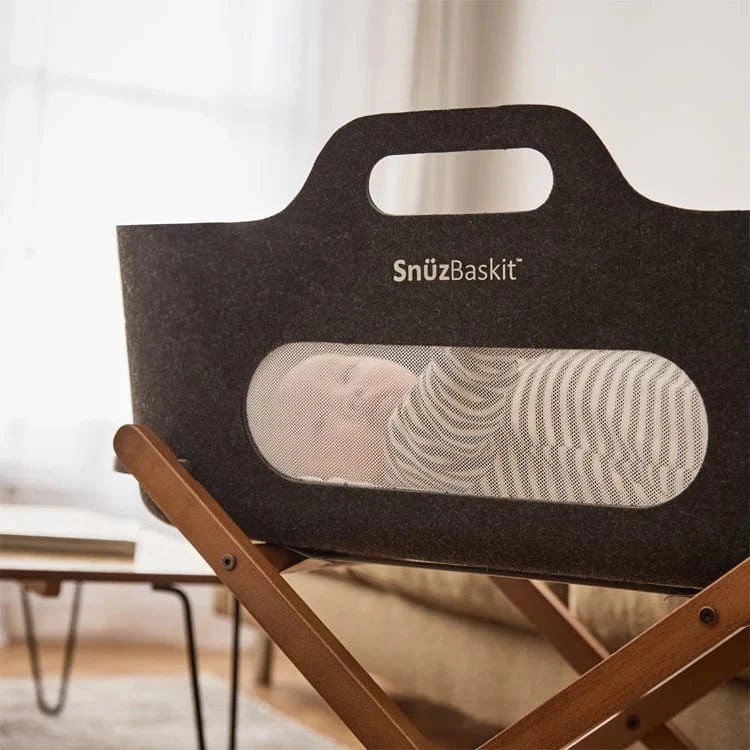 SnuzPod moses baskets SnüzPod Baskit with Walnut Stand - Graphite FSB001ED